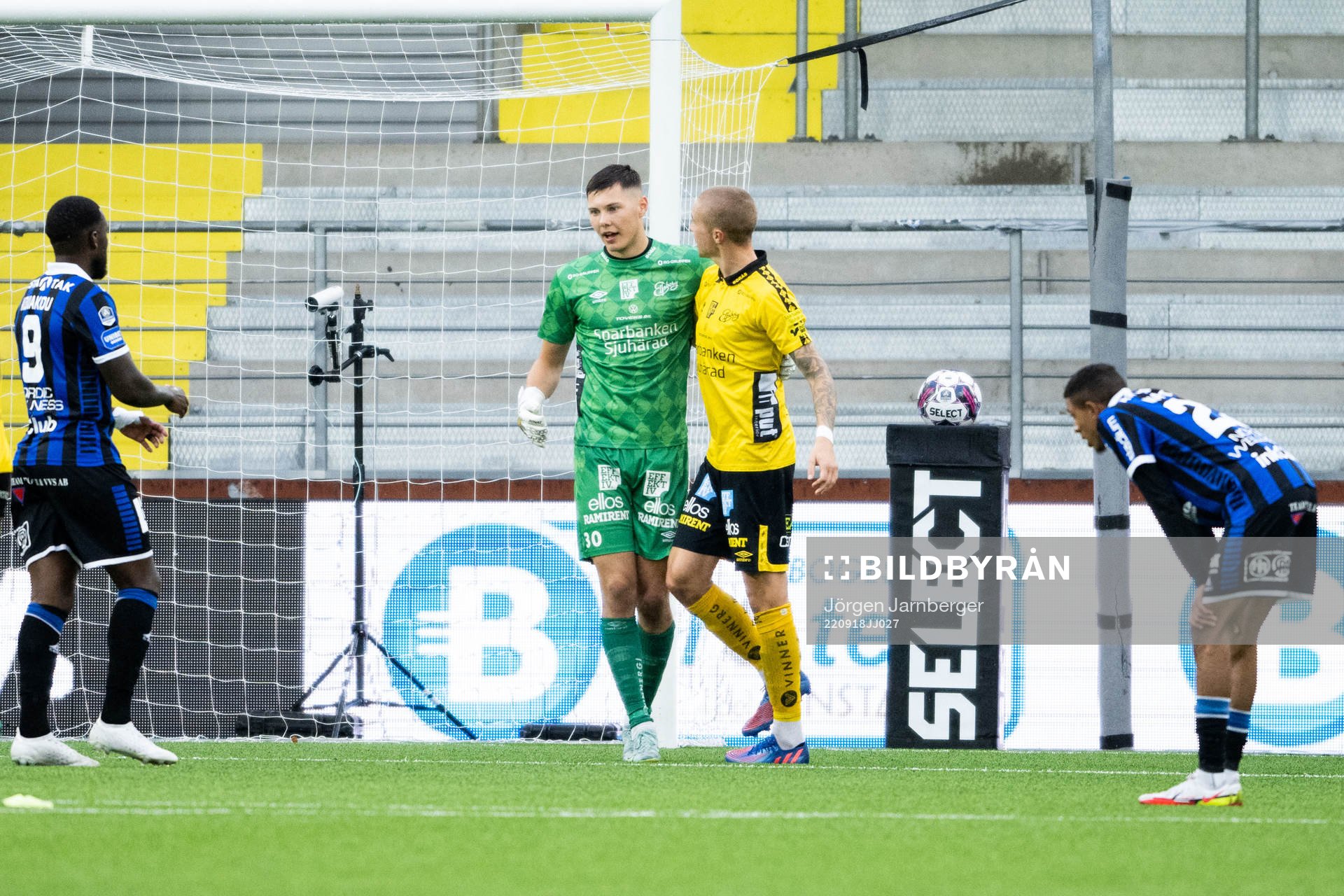 Elfsborgs målvakt Hakon Valdimarsson och Sebastian Holmen