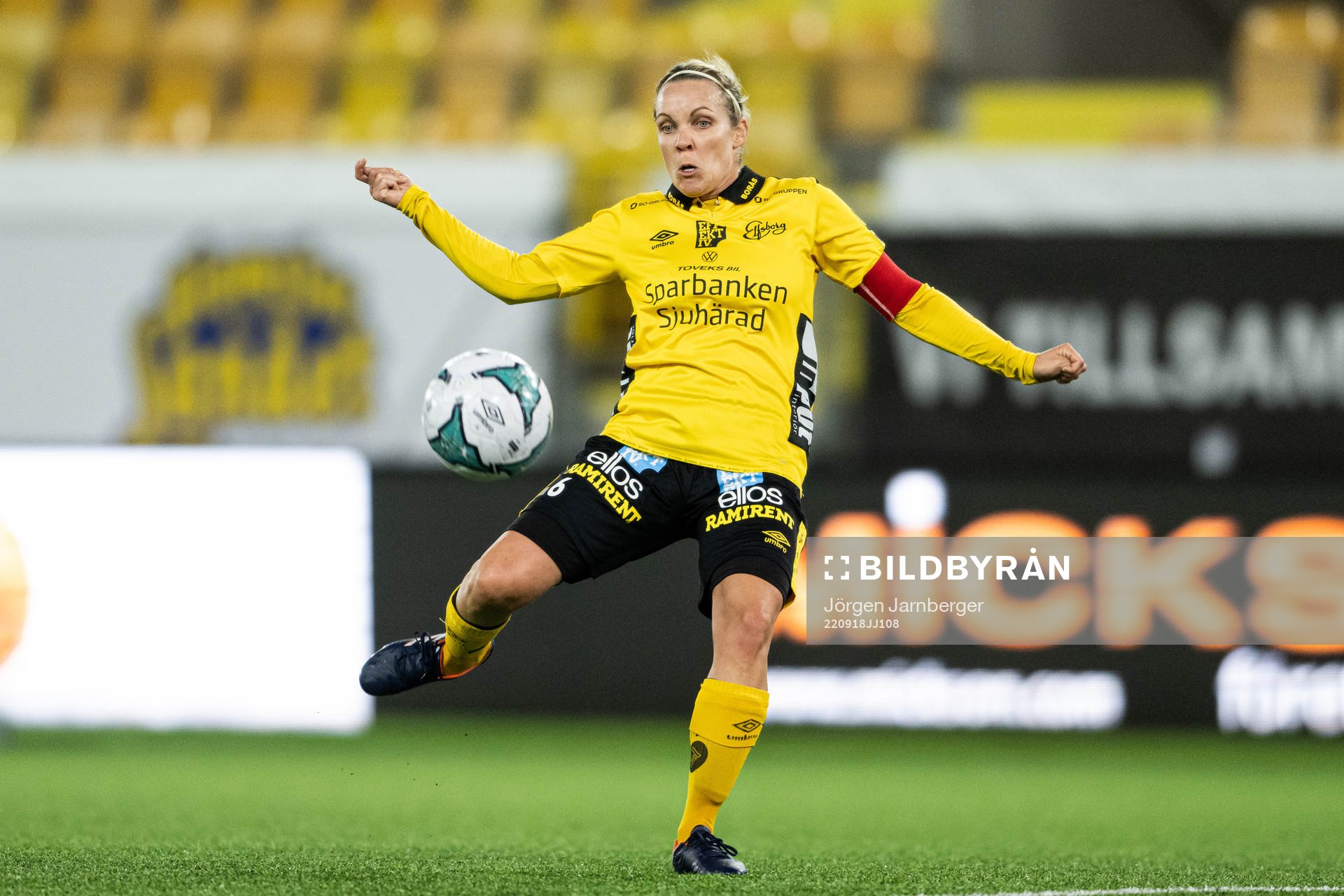 Elfsborgs Linda Westberg Carlsson under fotbollsmatchen i Div 2 Mellersta Götaland mellan Elfsborg och Södra Ving den 18 september 2022 i Borås.