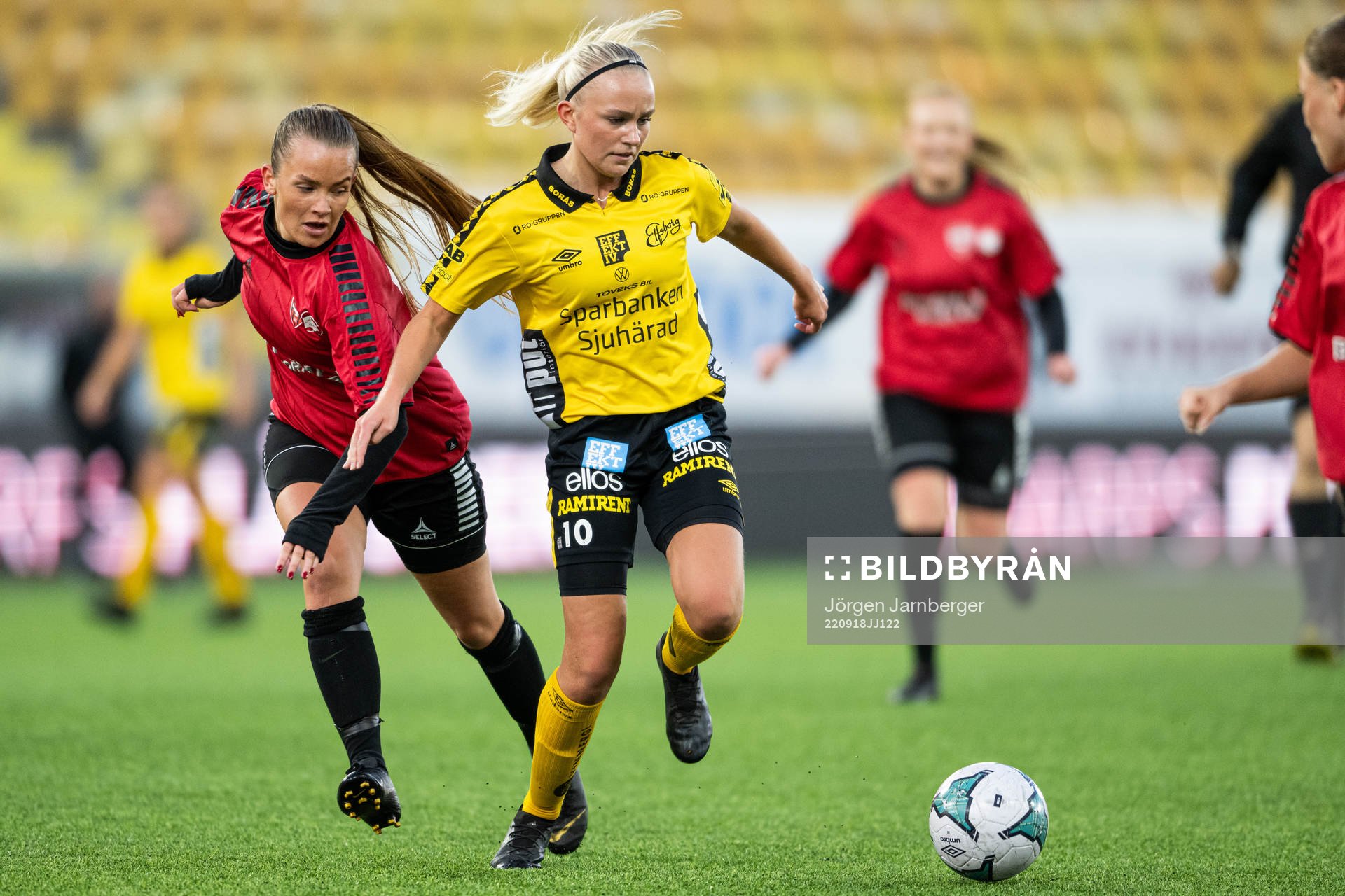 Södra vings Elvira Johanzon och Elfsborgs Matilda