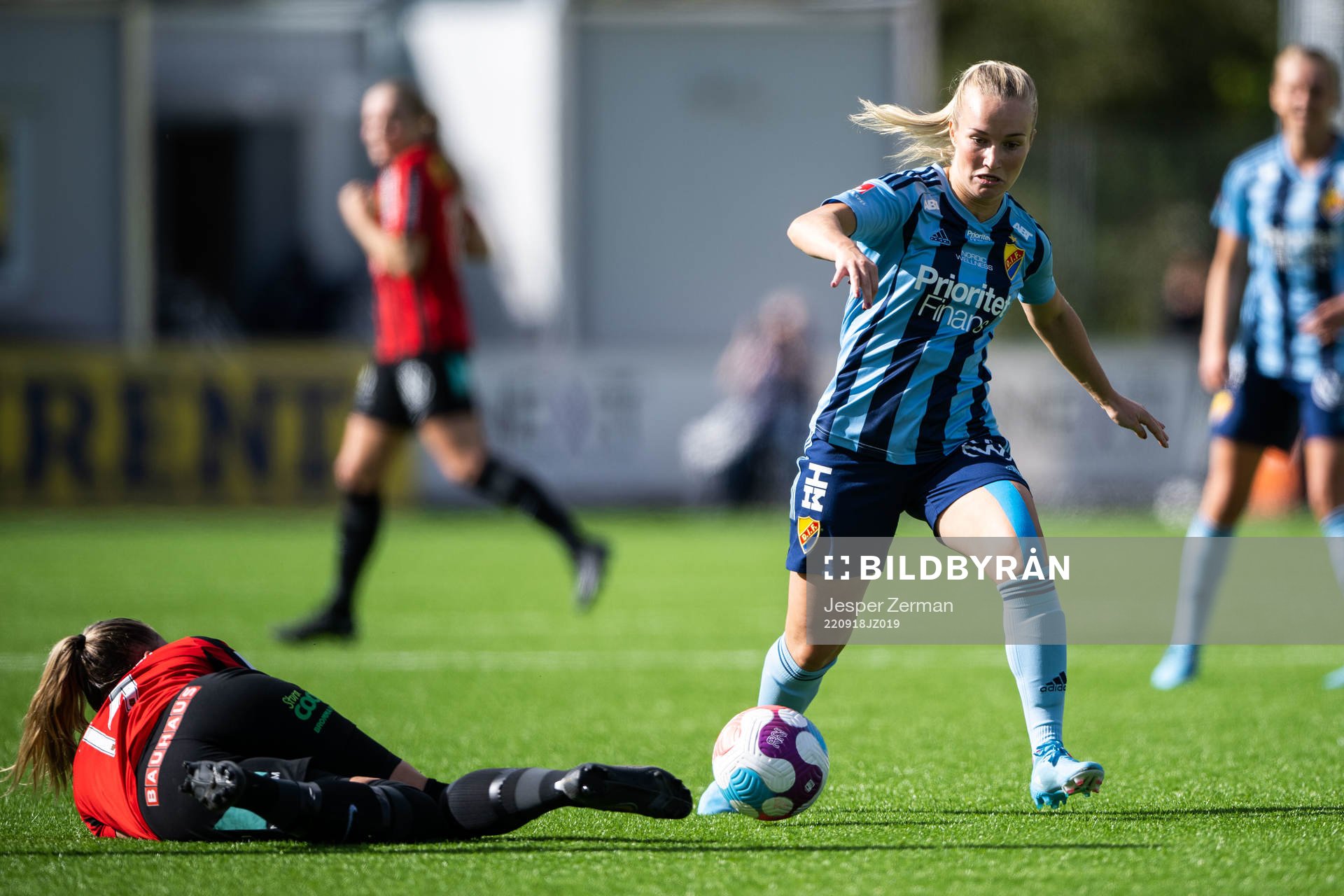 Brommapojkarnas Frida Thörnqvist och Djurgårdens Tove