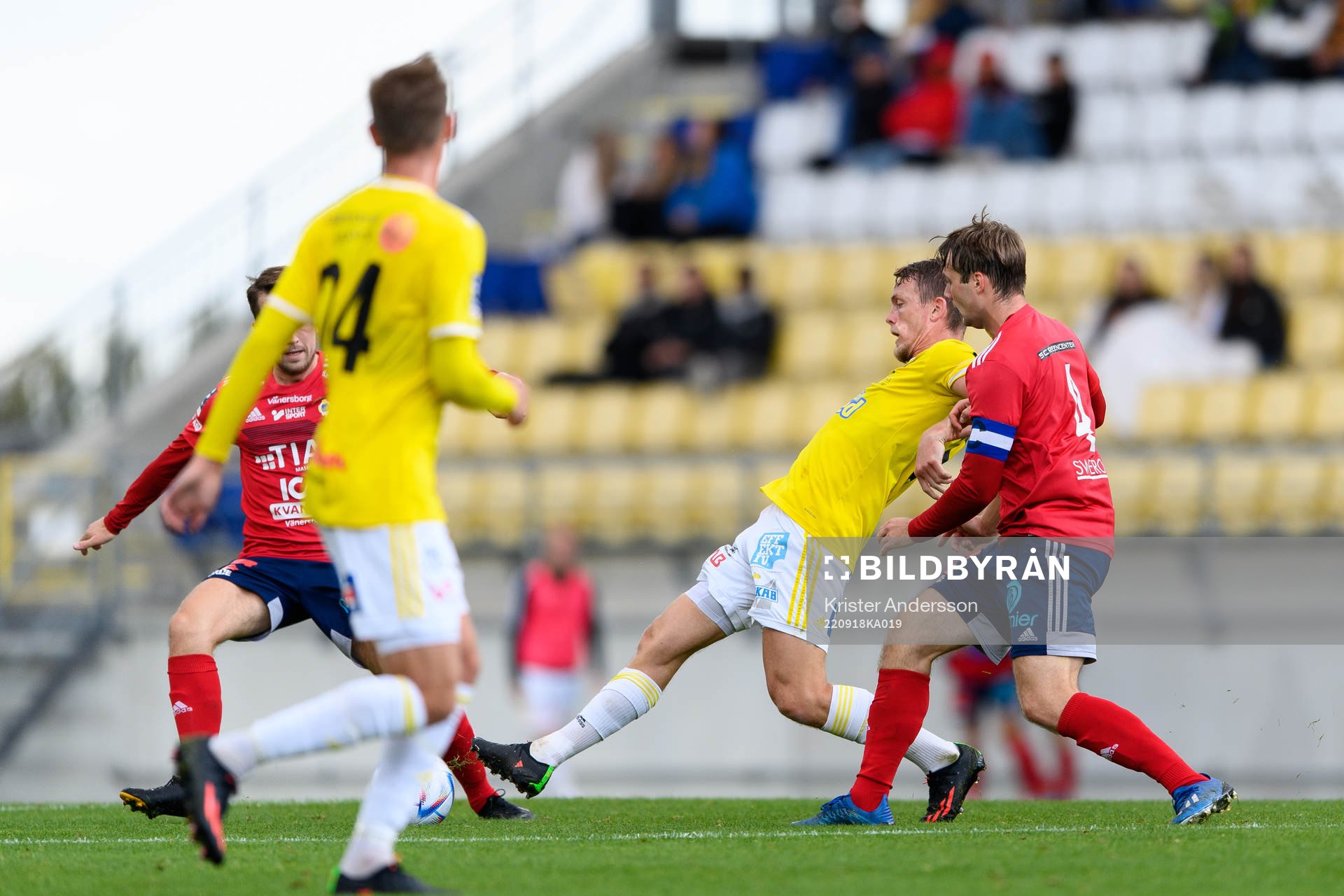 Falkenbergs Robin Hofsö och Vänersborgs Fabian Falkstrand