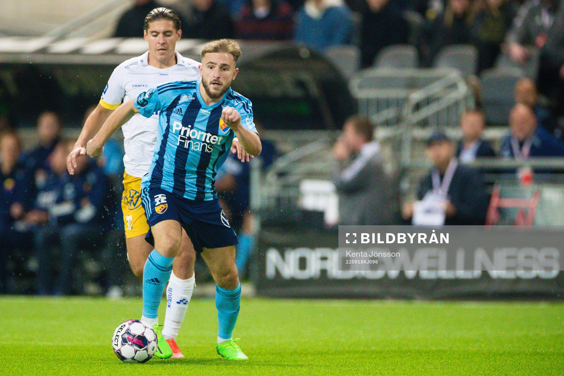 Djurgårdens Albion Ademi