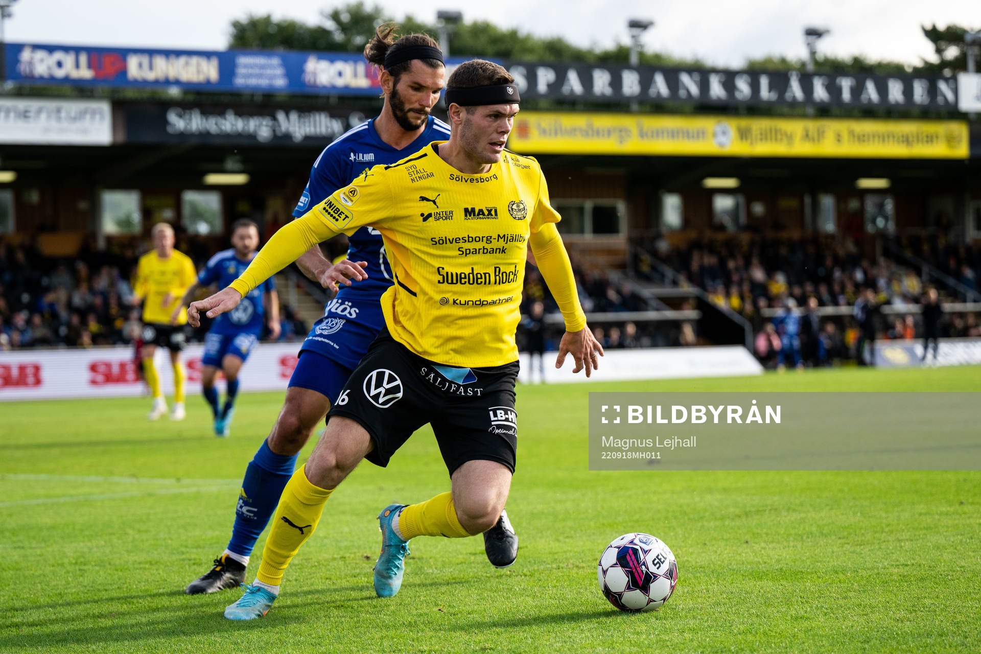 GIF Sundsvalls Forrest Lasso och Mjällbys Jacob Bergström