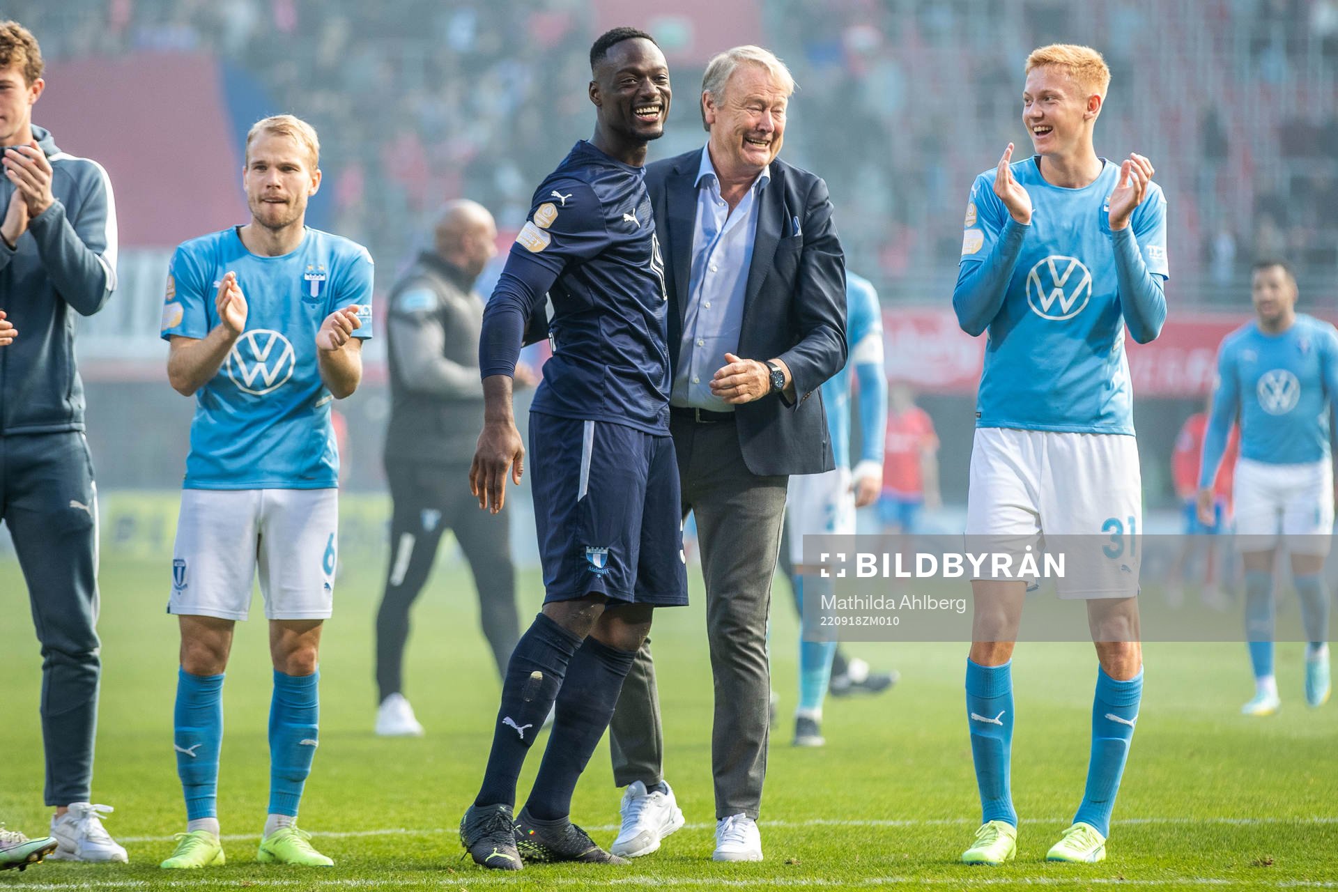 Malmö FFs målvakt Ismael Diawara och tränare Åge