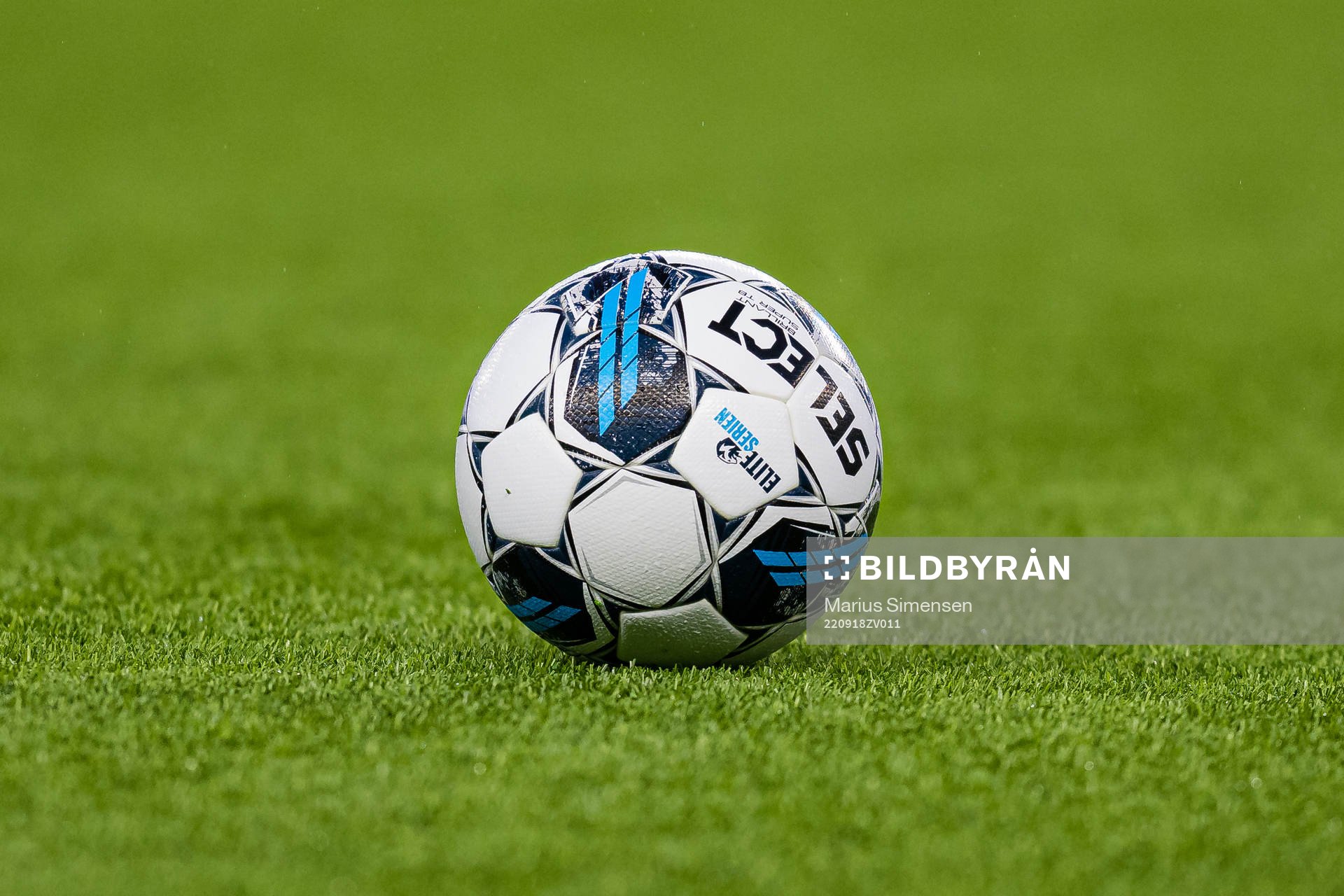 The Eliteserien matchball ahead of the Eliteserien match between Molde and Aalesund on September 18, 2022 in Molde.
