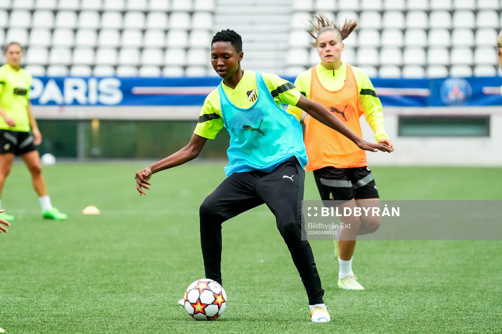 Aisha Masaka during a training session with Häcken on September 20, 2022 in Paris. 