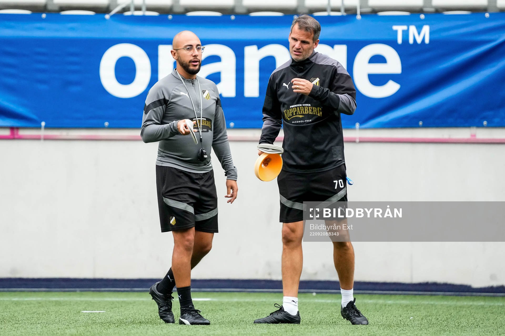 Marwan Salman, assistant coach, and Robert Vilahamn, head
