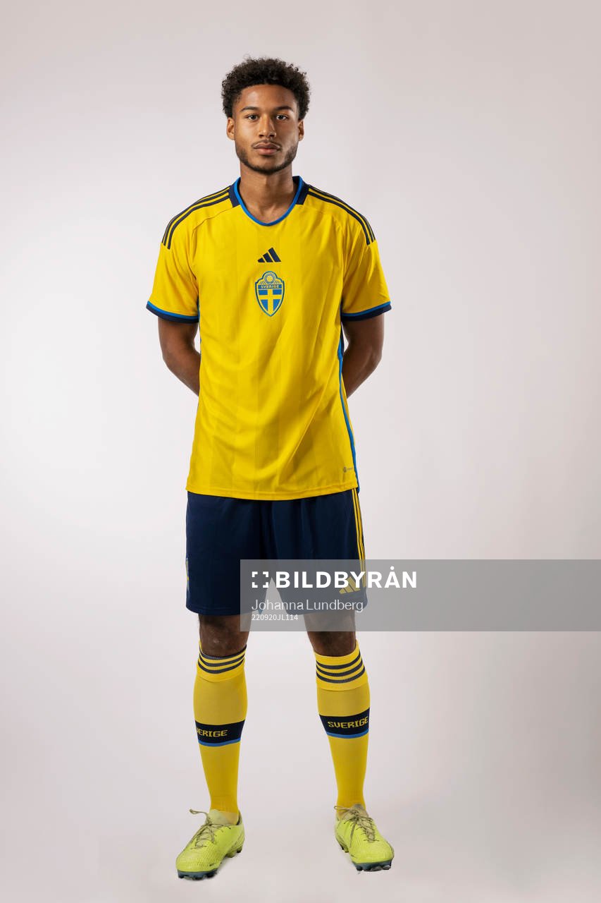 Jens Cajuste of the Swedish national football team poses
