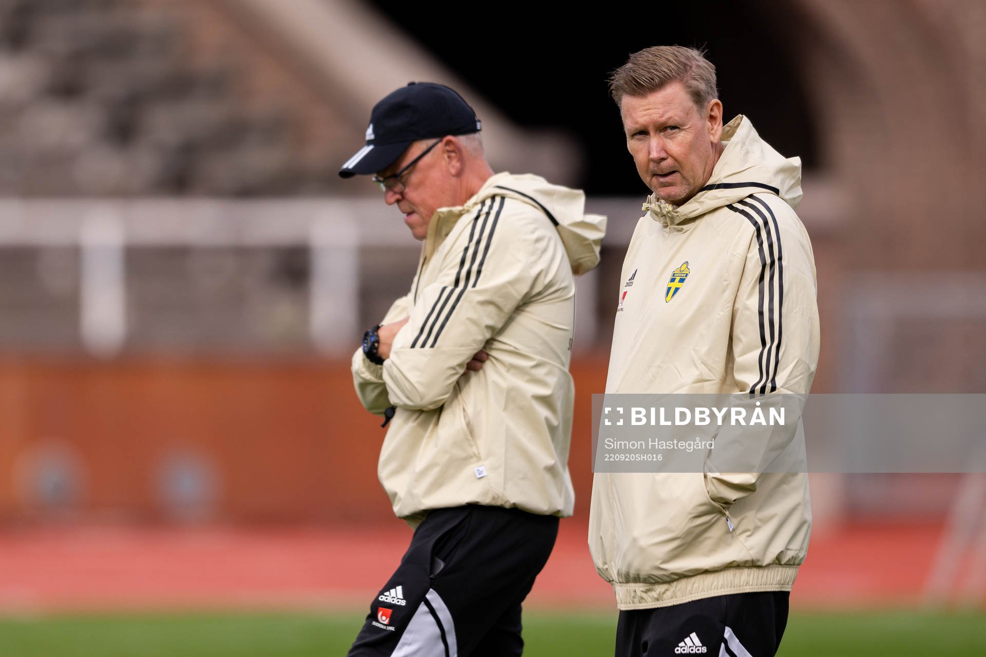 Head coach Janne Andersson and assistant coach Peter