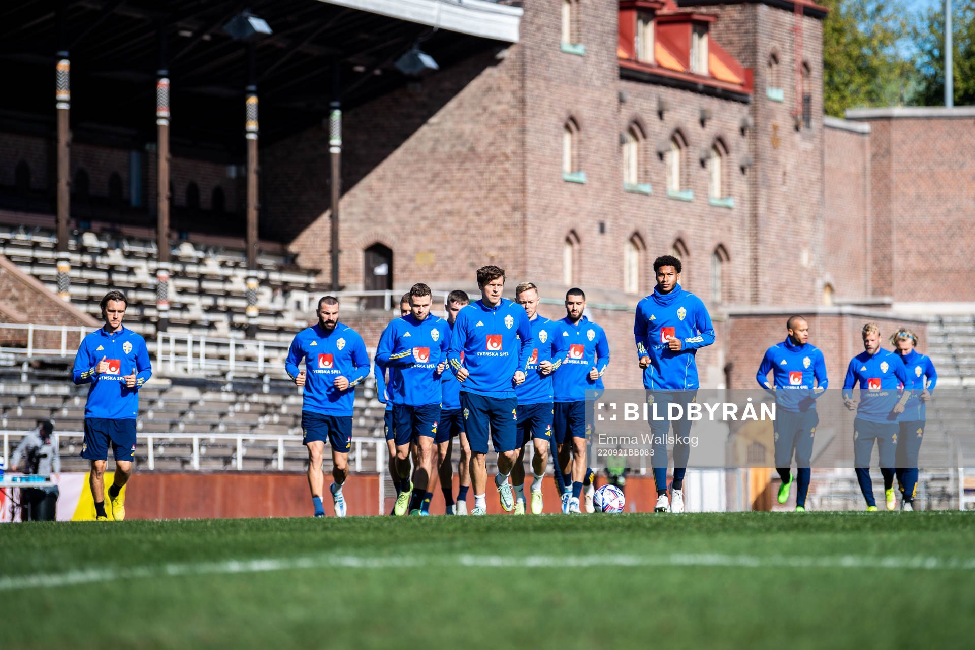 Victor Nilsson Lindelöf and Jens Cajuste during a training session with the Swedish national football team on September 21, 2022 in Stockholm.