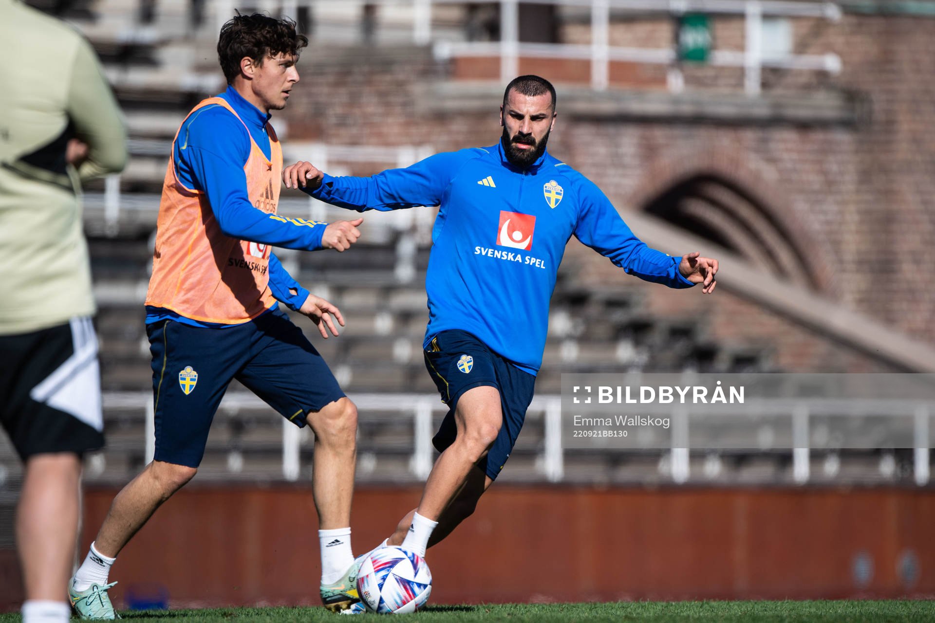 Victor Nilsson Lindelöf and Mikael Ishak