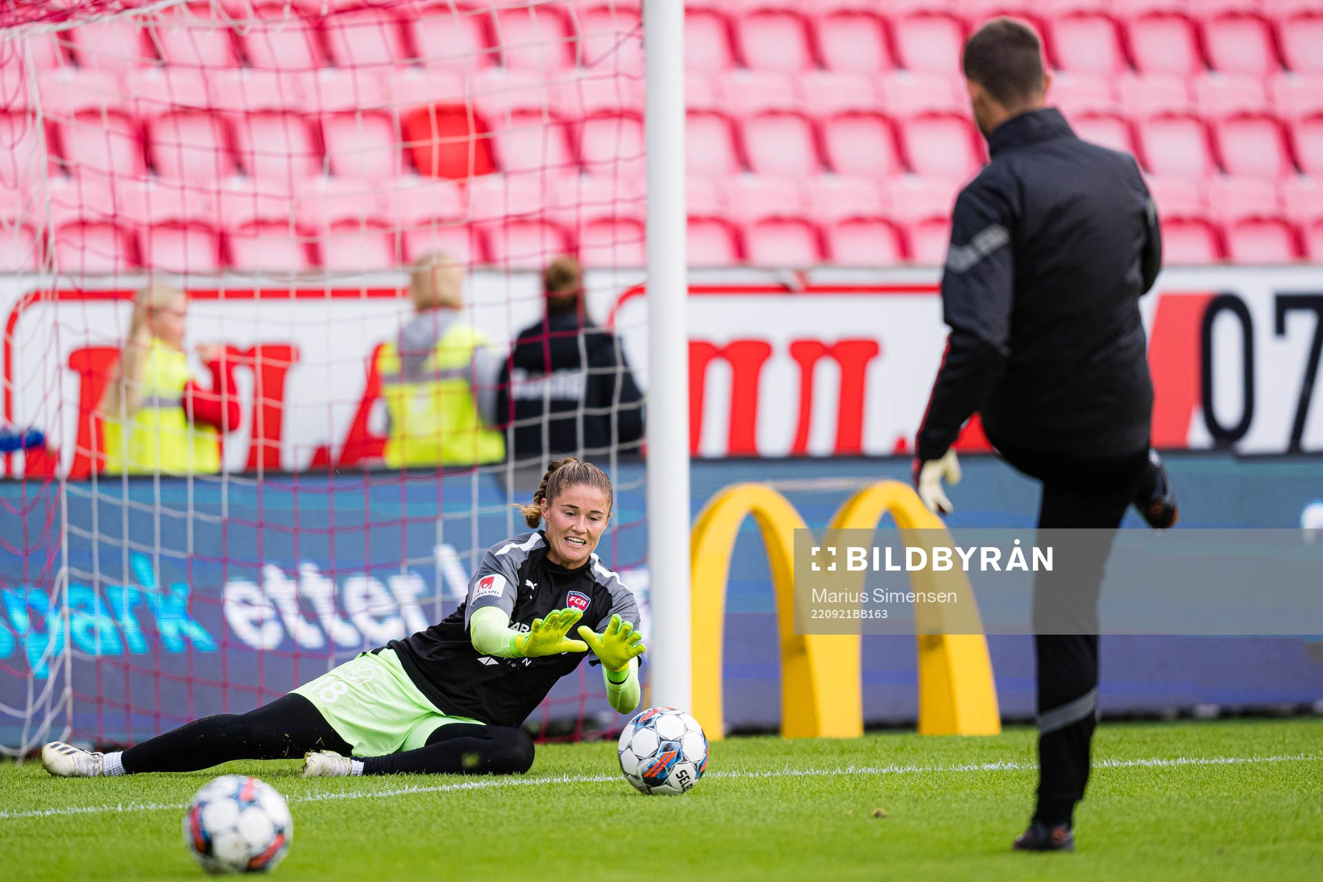 Goalkeeper Teagan Micah of Rosengård warms up