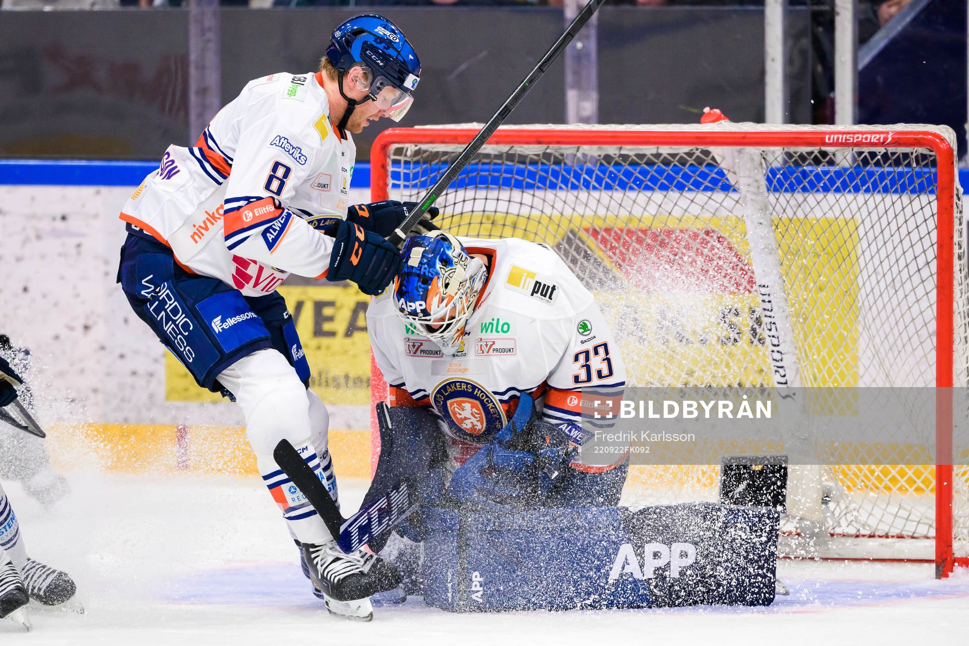 Växjös Ludvig Claesson och målvakt Emil Larmi