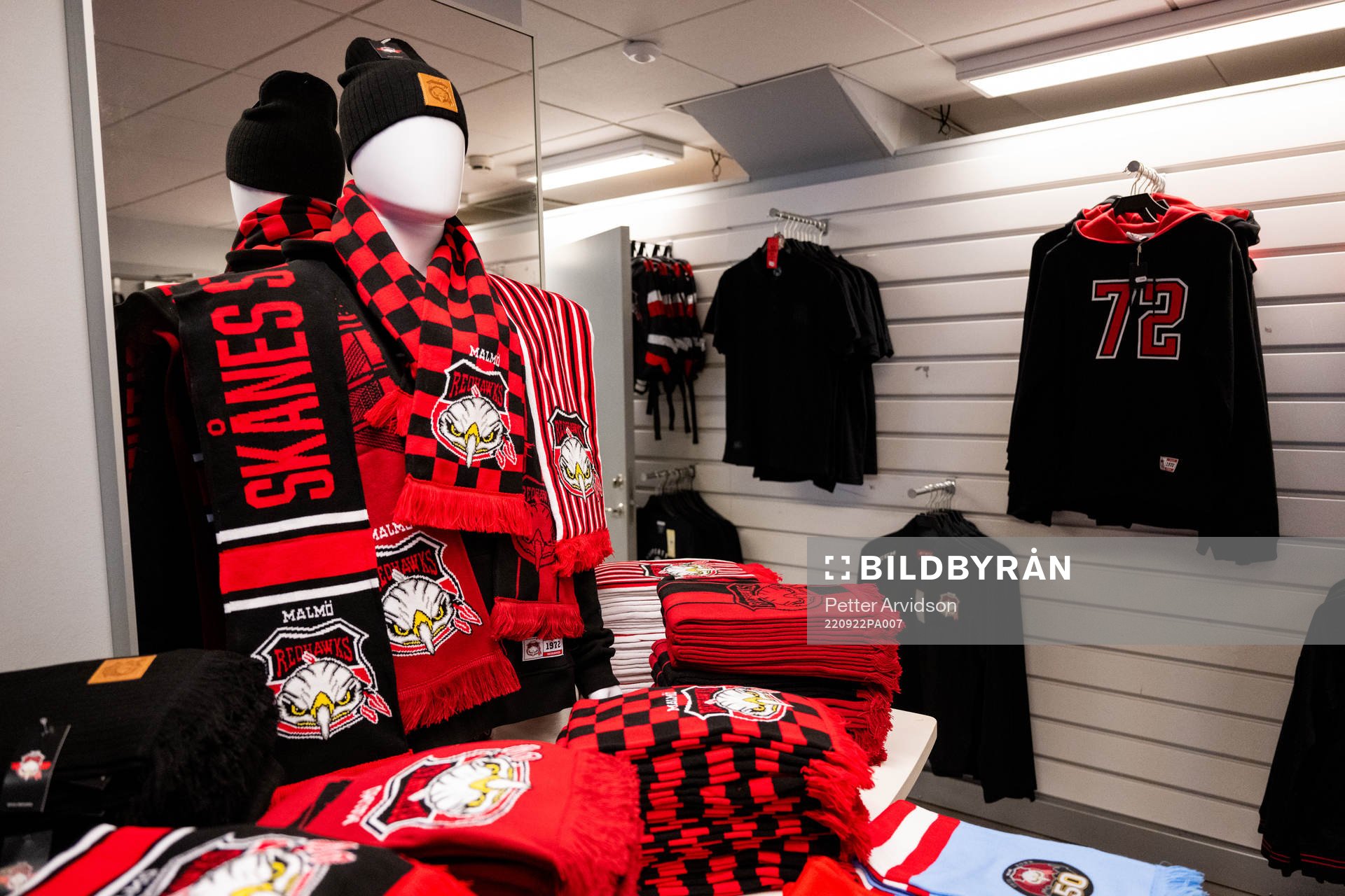 Souvenirer i Malmö Redhawks supportershop