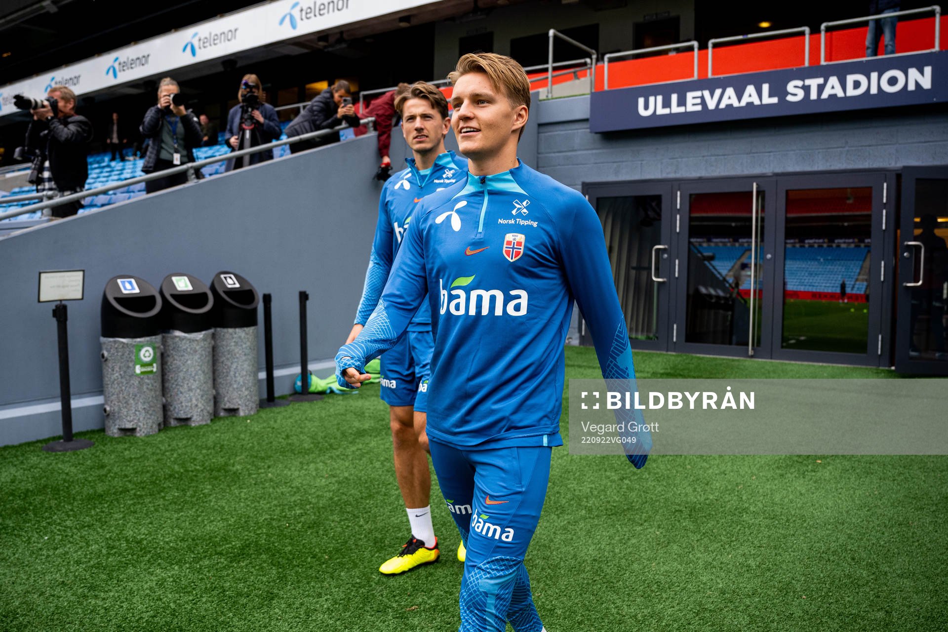 Sander Berge and Martin Ødegaard of the Norwegian national