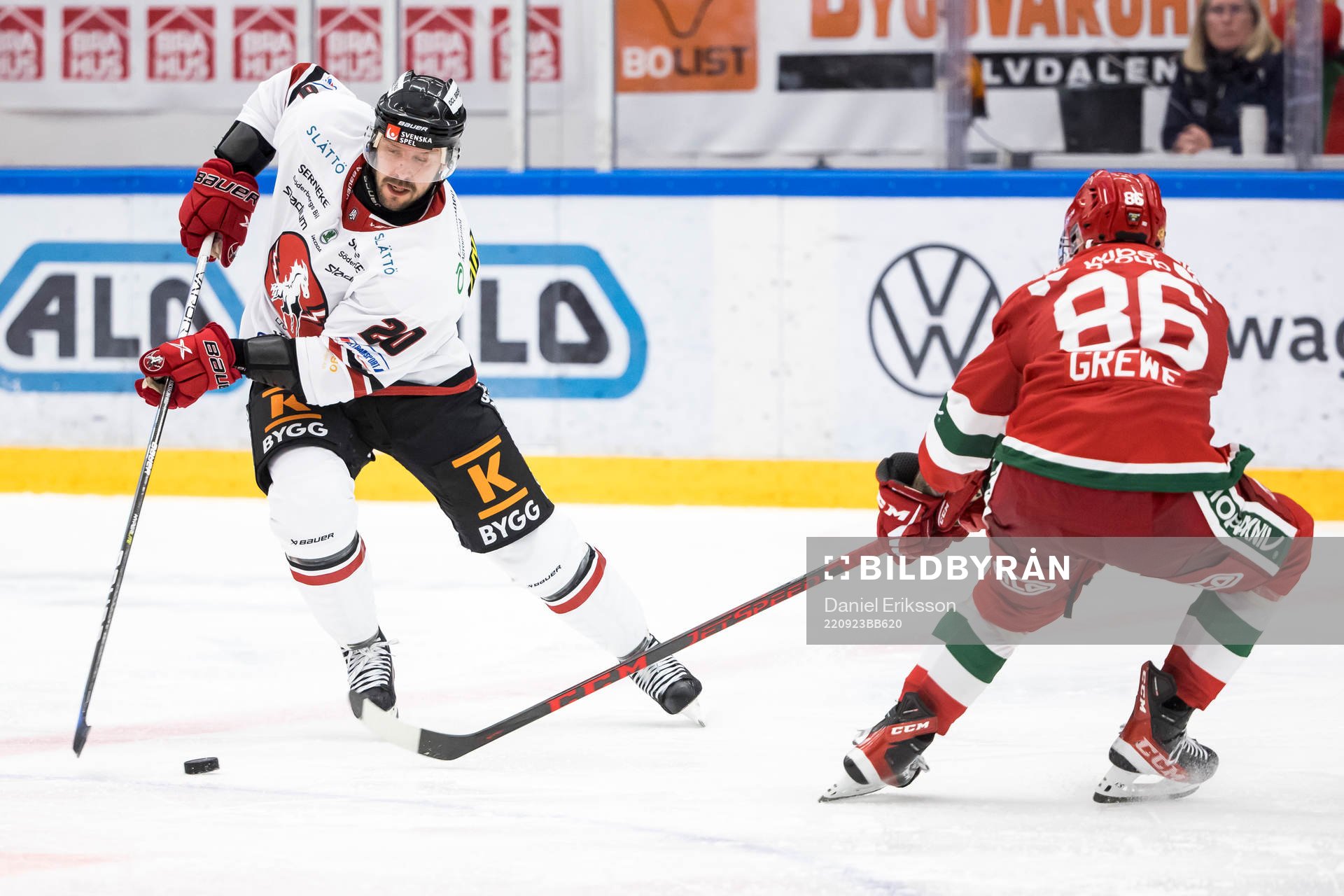 Vita Hästens Marcus Eriksson  och Moras Albin Grewe