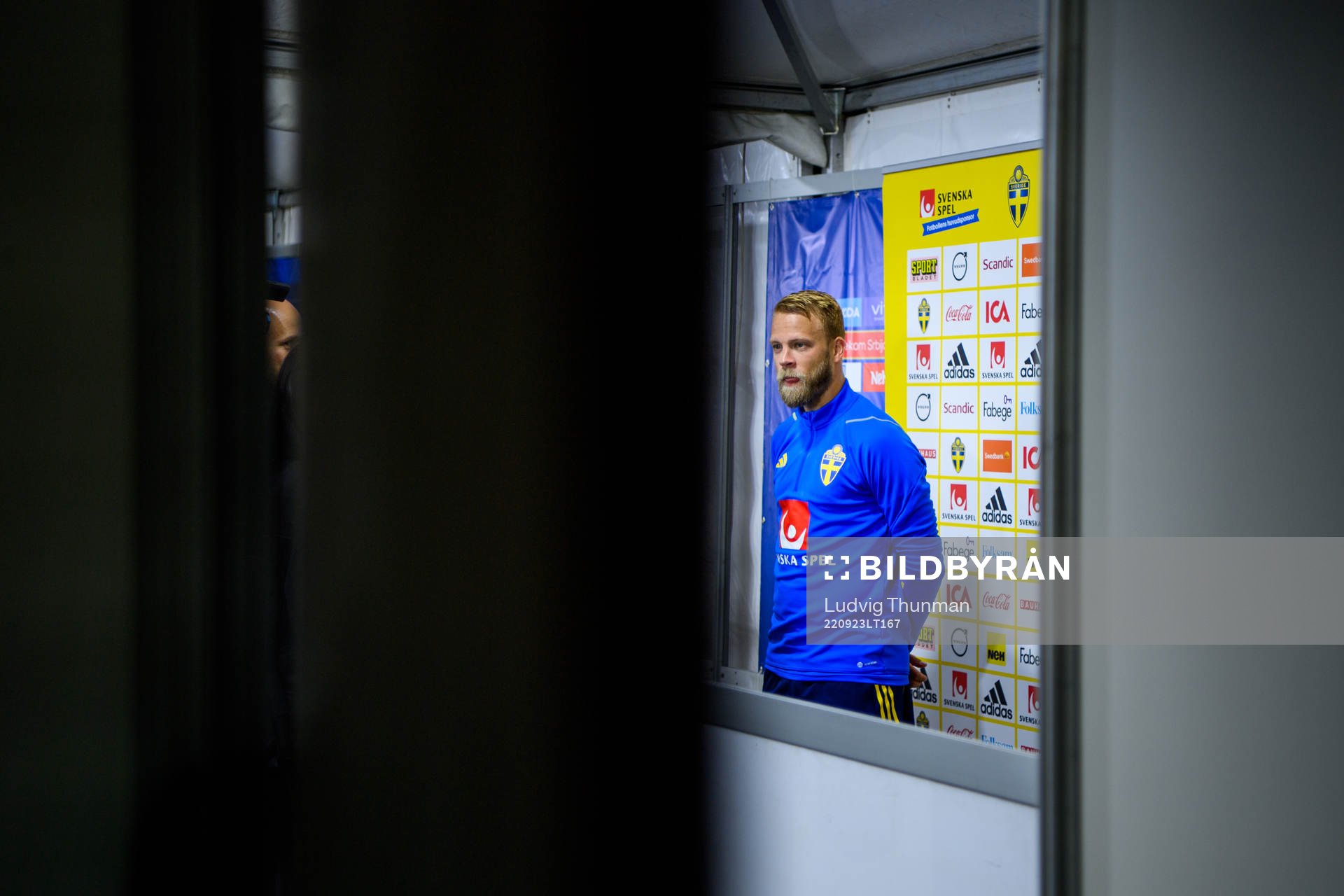 Daniel Sundgren is interviewed by the media