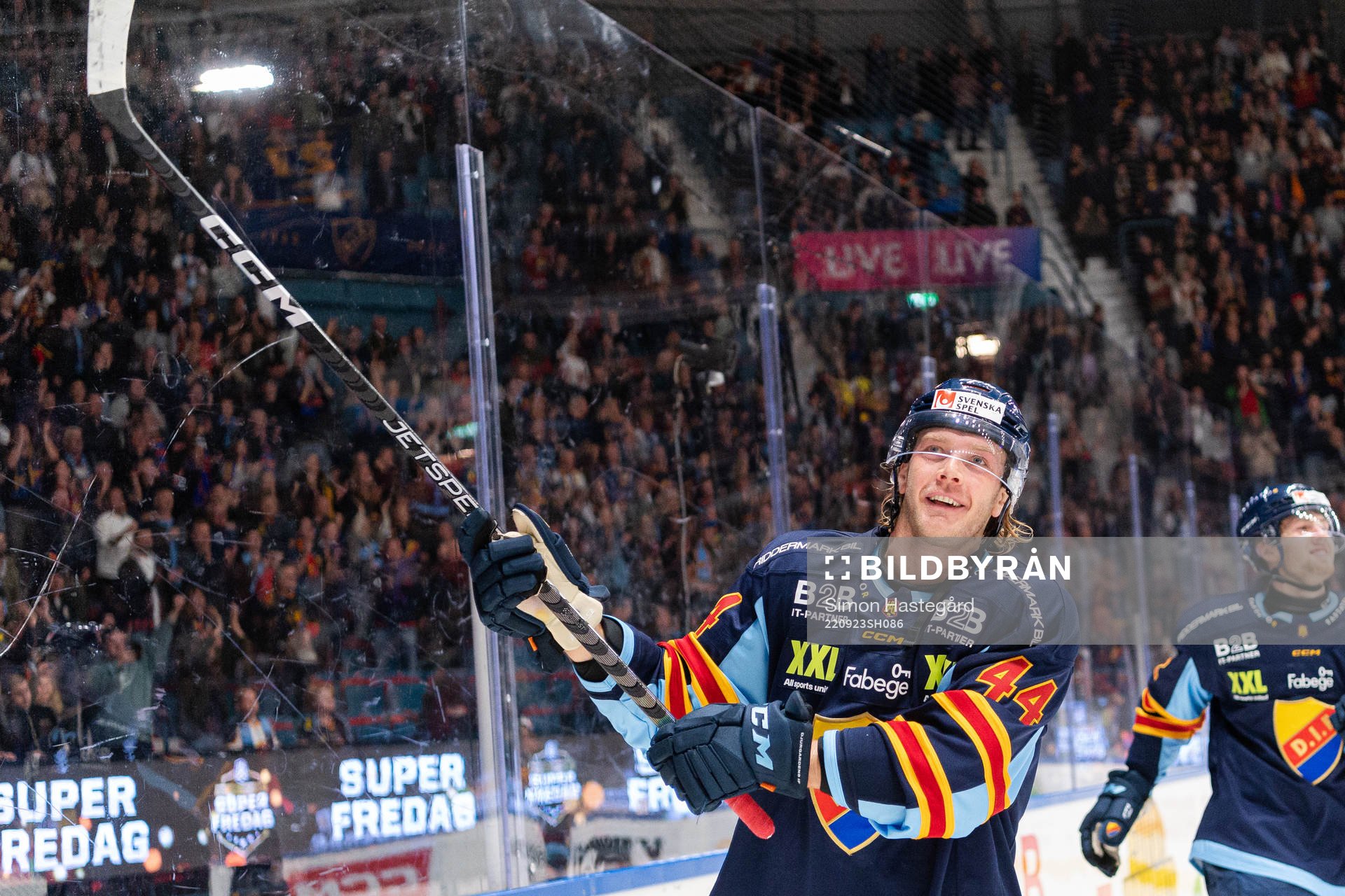 Djurgårdens Olle Liss jublar