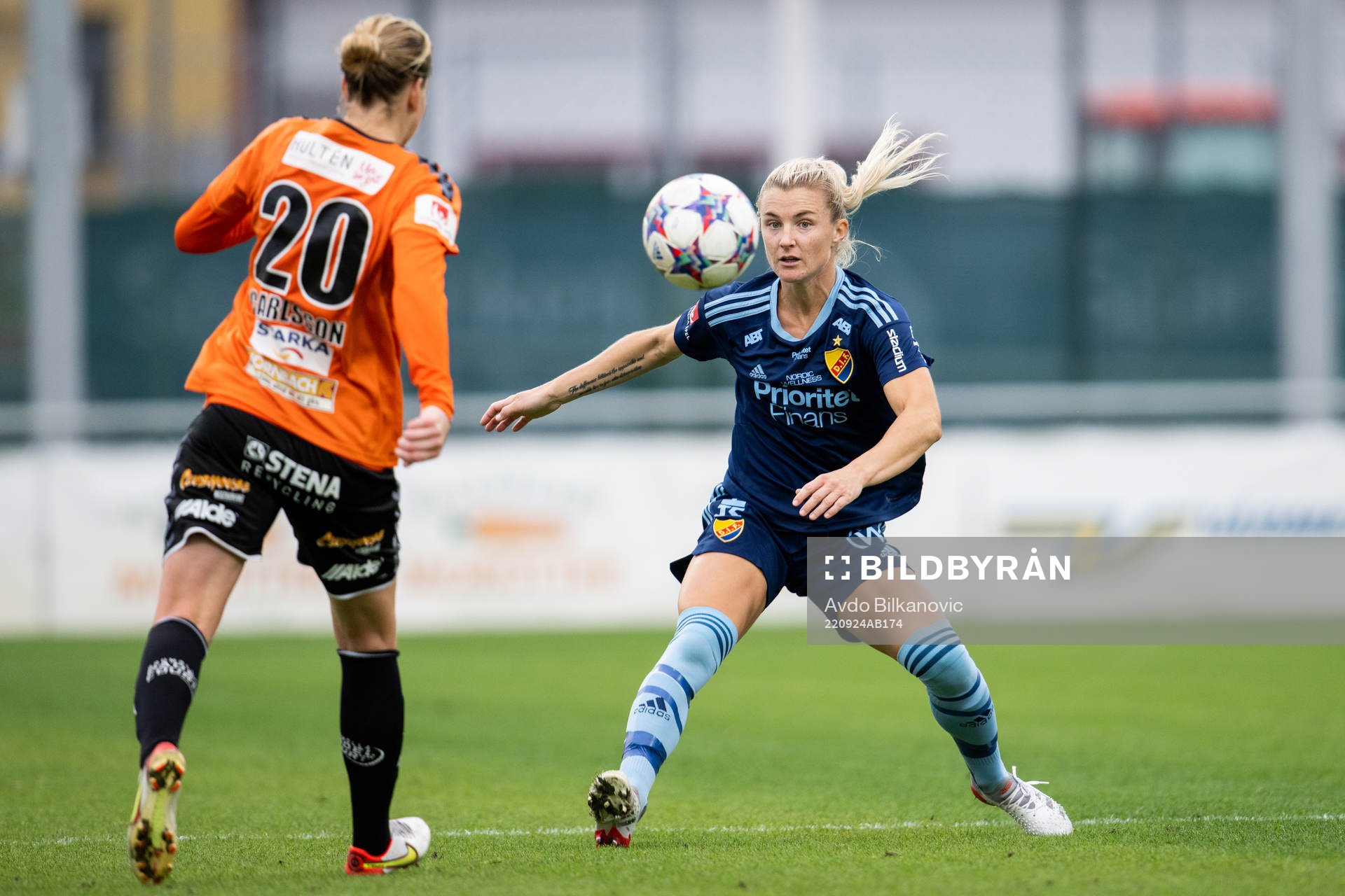 Kristianstads Mia Carlsson och Djurgårdens Emelie Lövgren