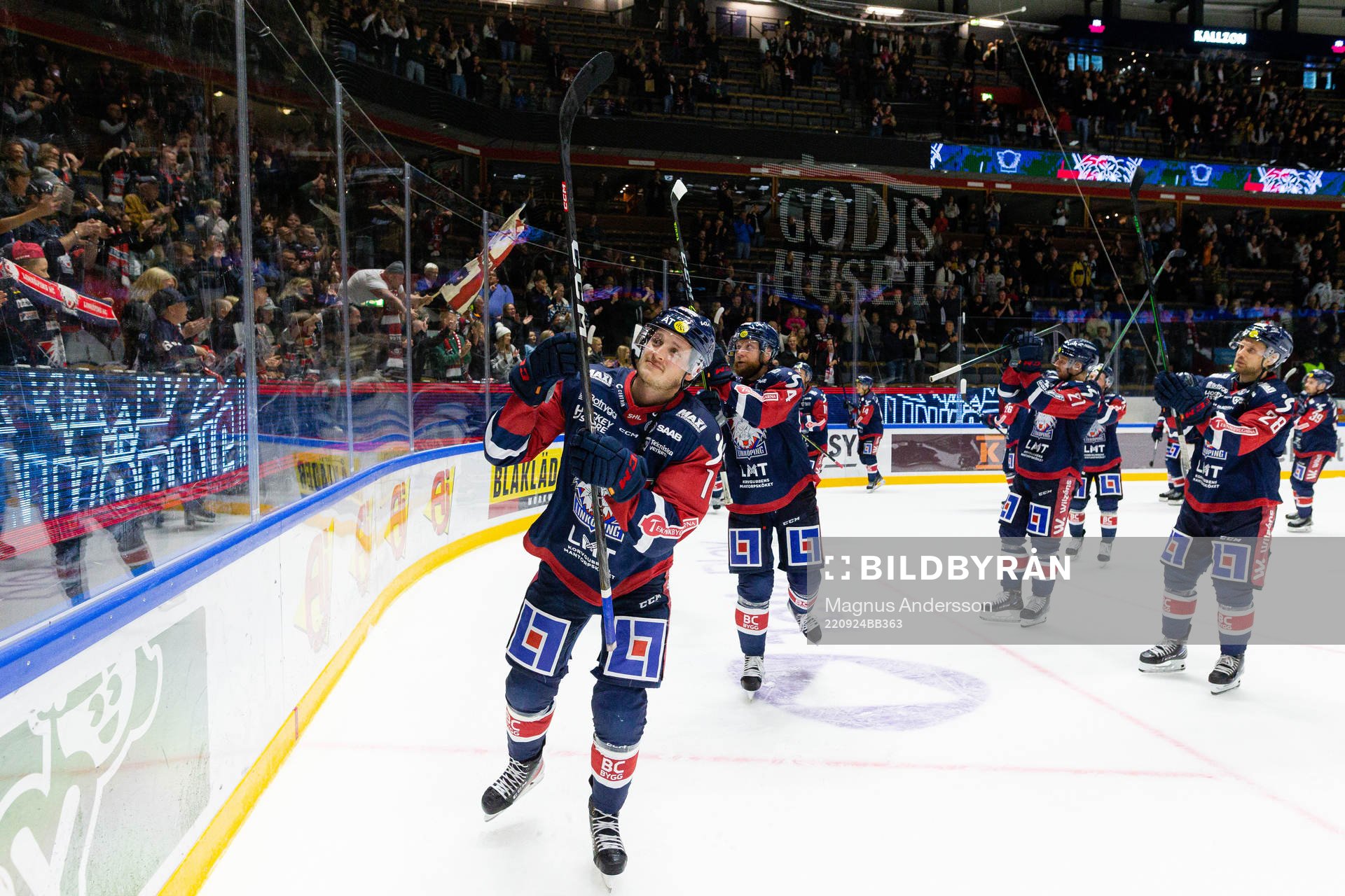 Linköpings Henrik Törnqvist jublar