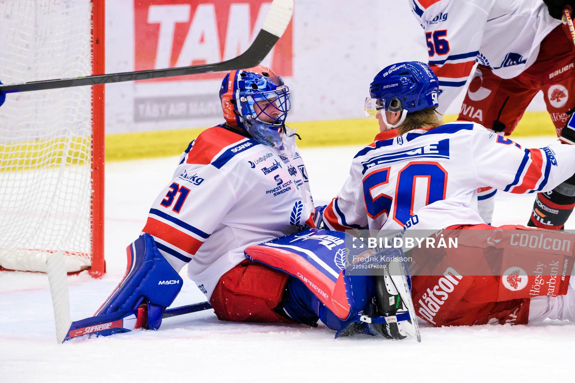 Oskarshamns målvakt Tim Juel och Juuso Riikola
