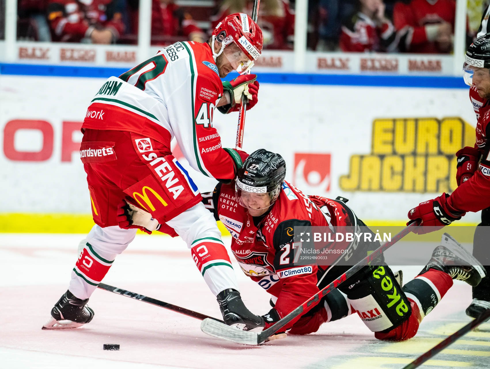 Frölundas Petteri Lindbohm och Malmö Redhawkss Ponthus