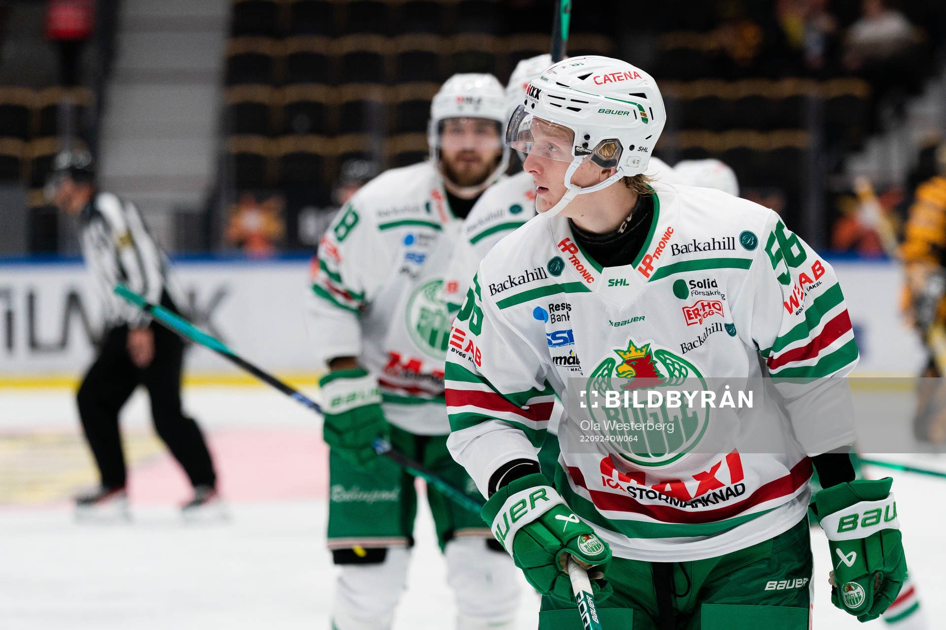 Rögles Adam Engström jublar