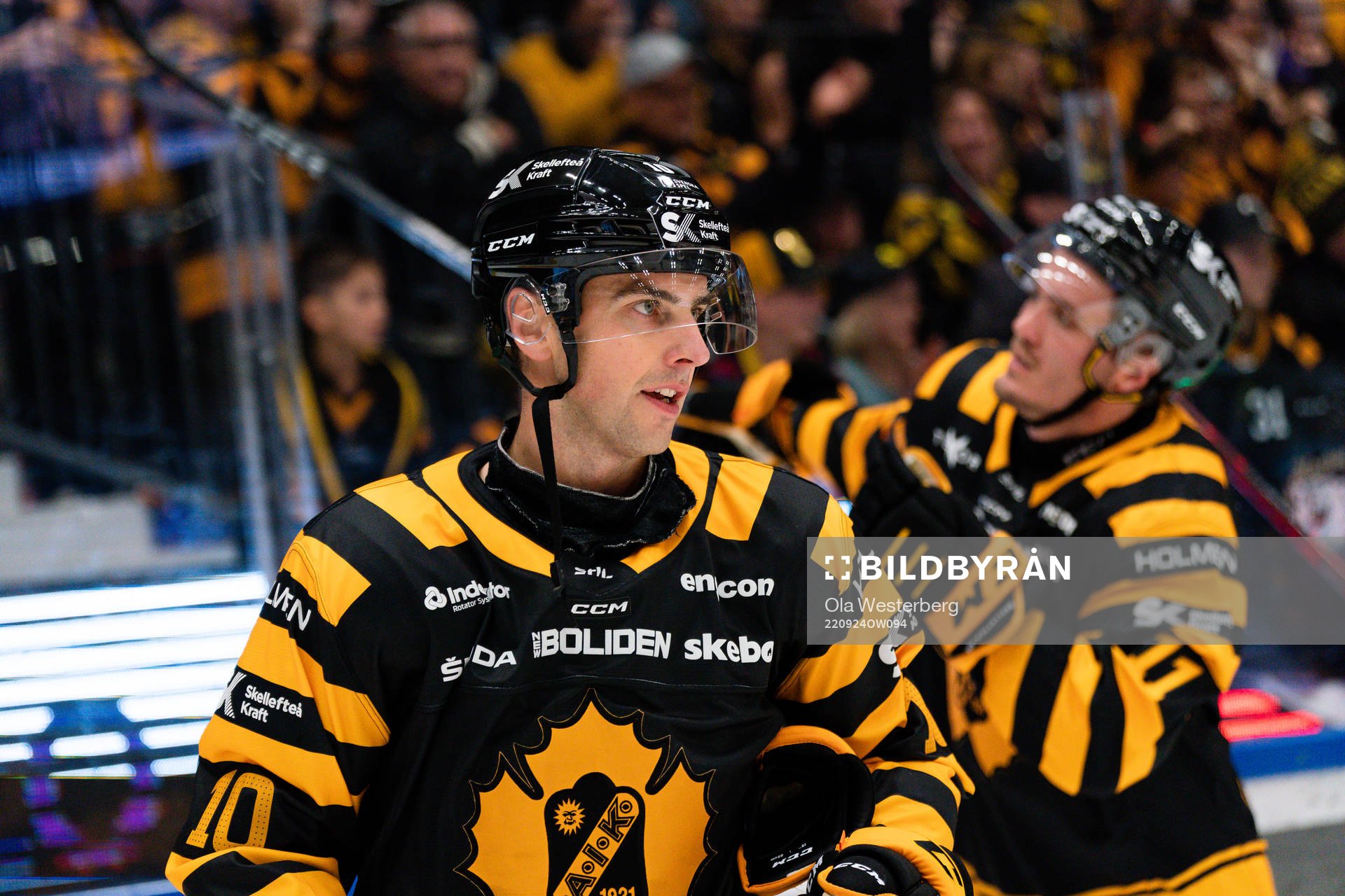 Skellefteås Joakim Lindström jublar