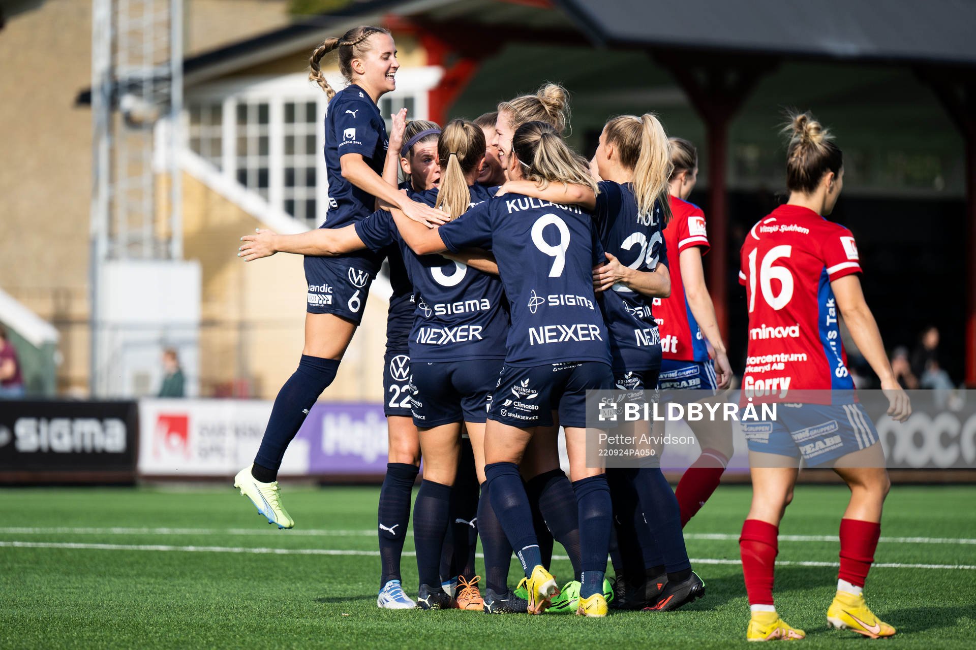FC Rosengårds Ria Noora Minerva Öling jublar med