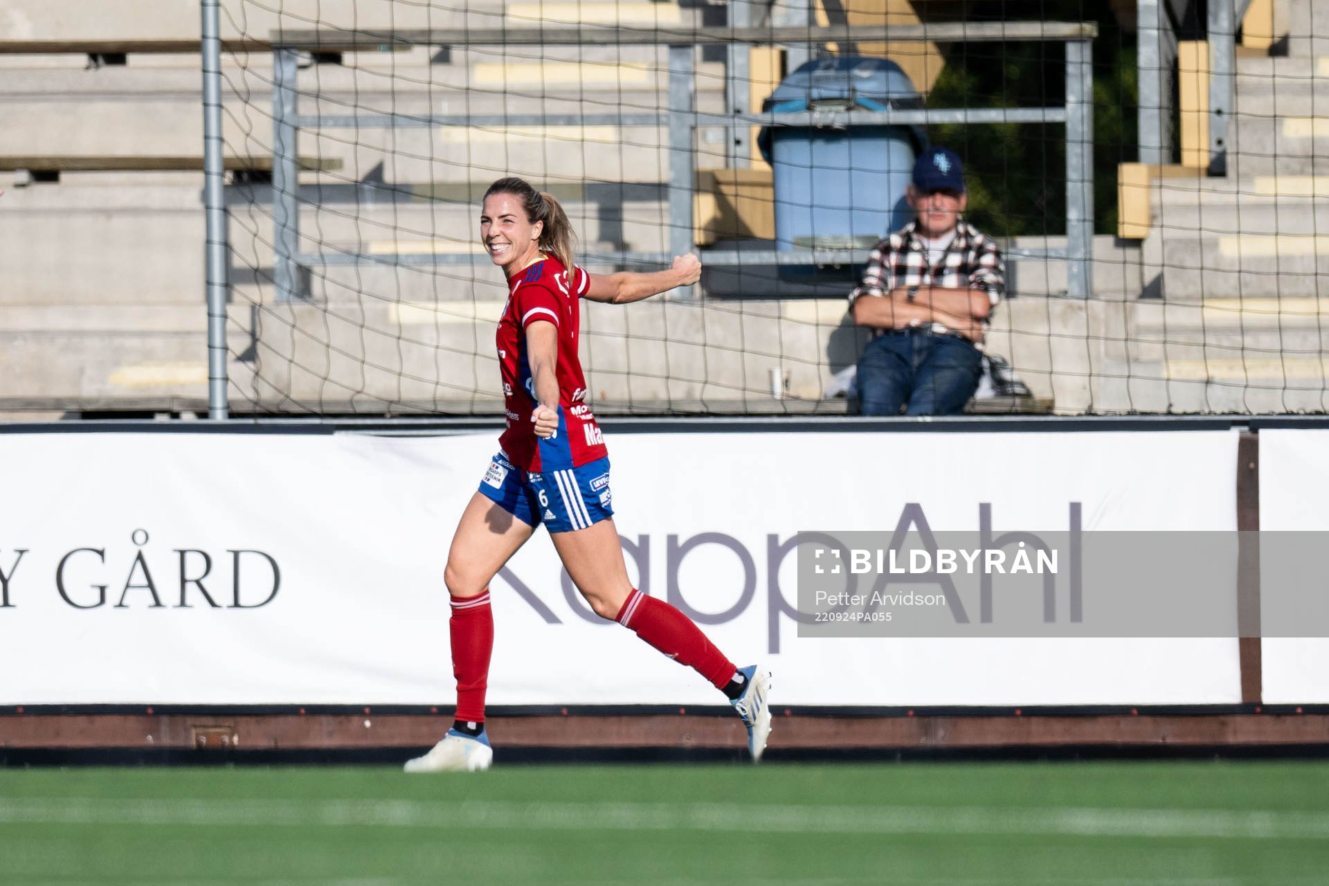 Vittsjös Clara Markstedt jublar