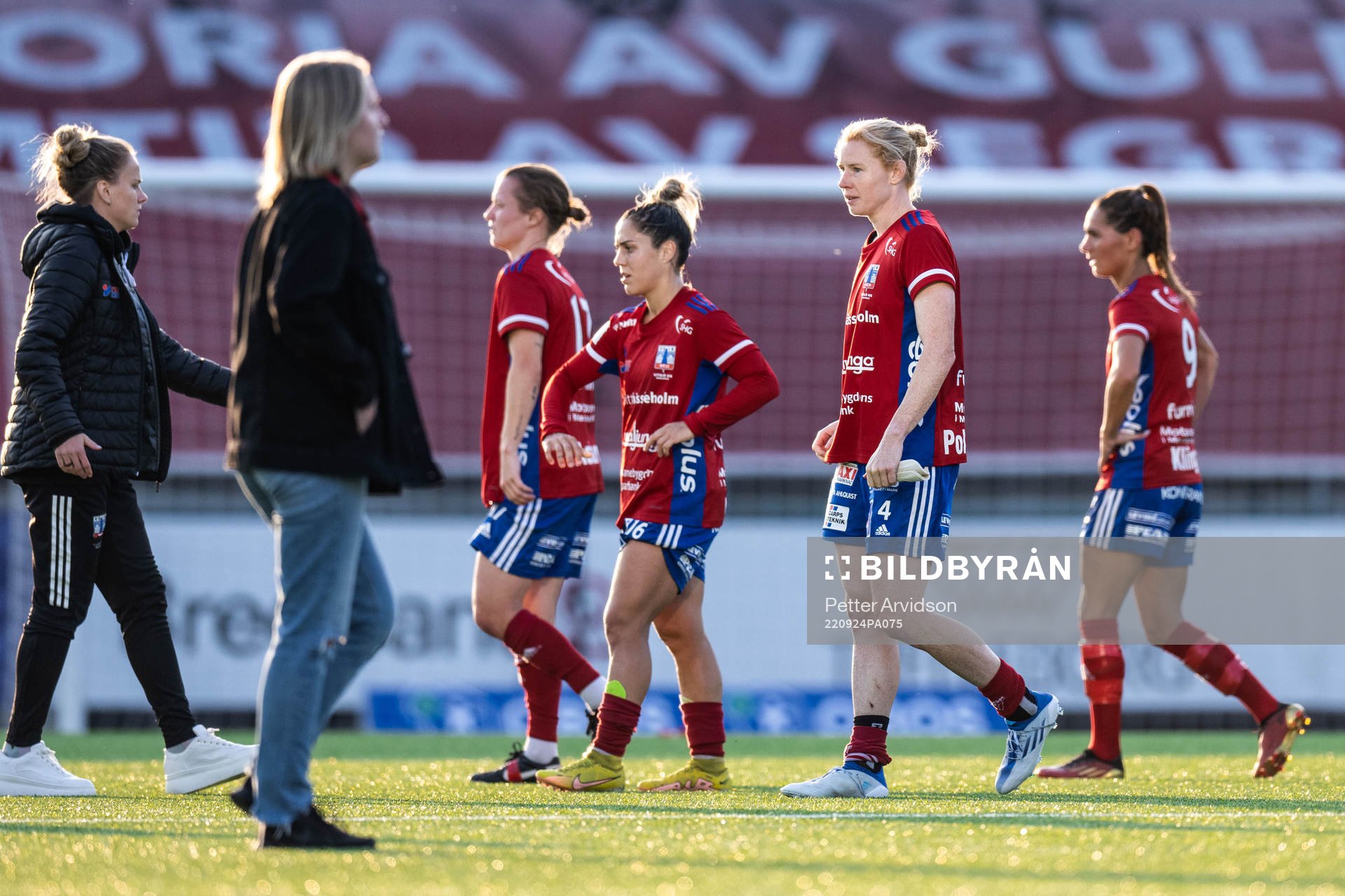 Vittsjös Katrina Gorry och Clare Polkinghorne deppar