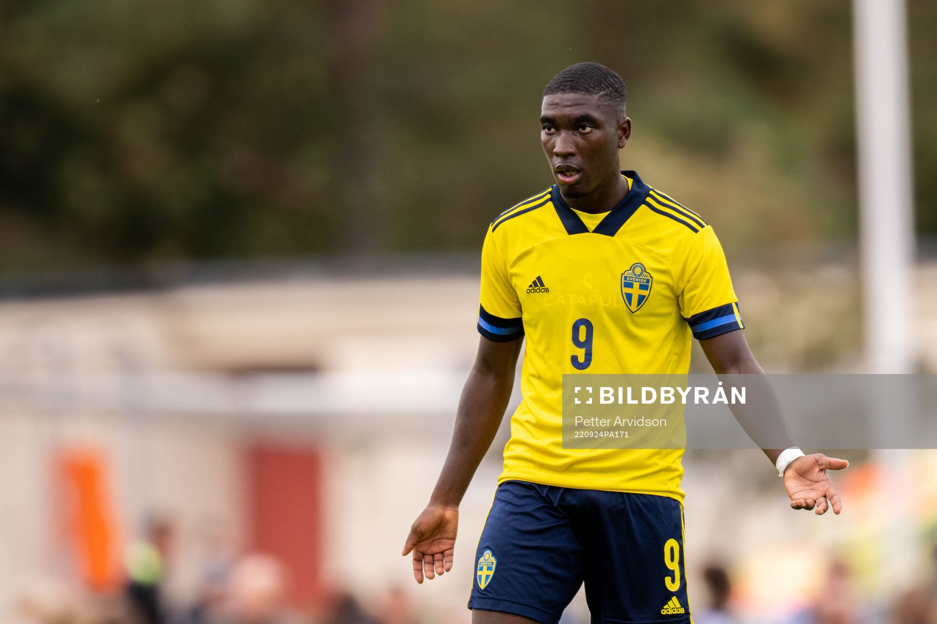Emmanuel Tannor of Sweden