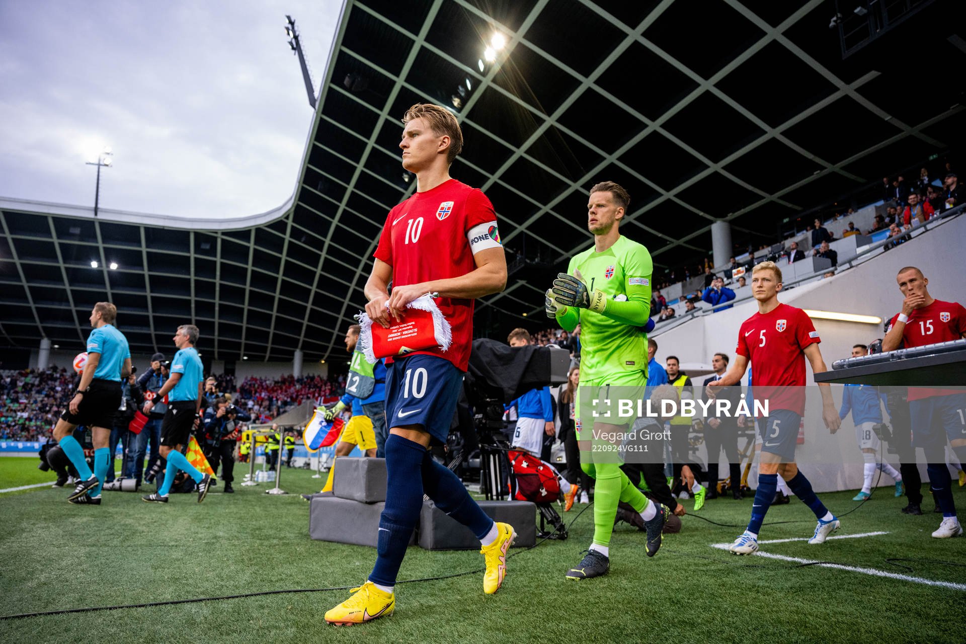 Martin Ødegaard and goalkeeper Ørjan Håskjold Nyland of