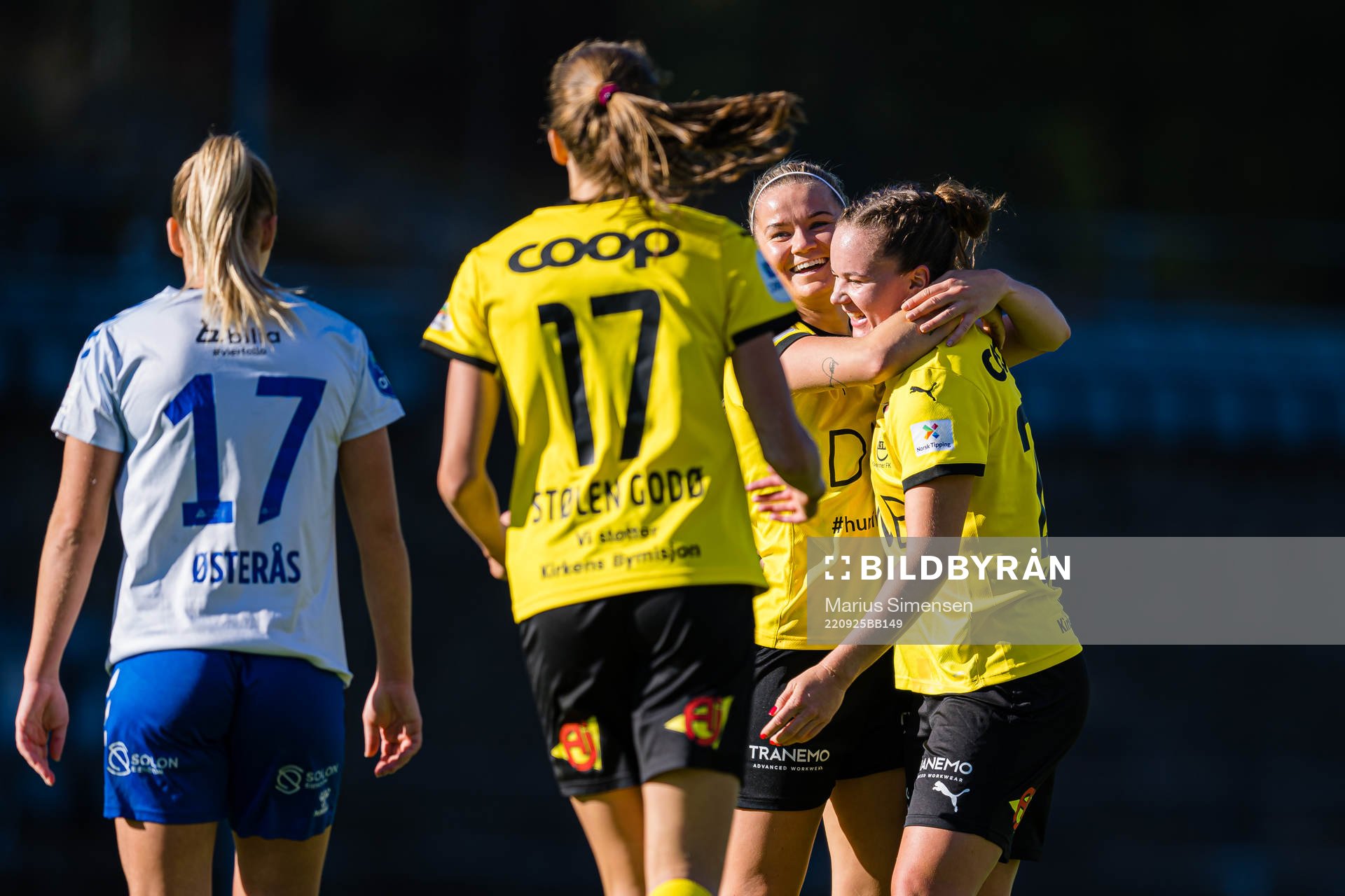Eva Amanda Johnsson Haahr of LSK Kvinner celebrates