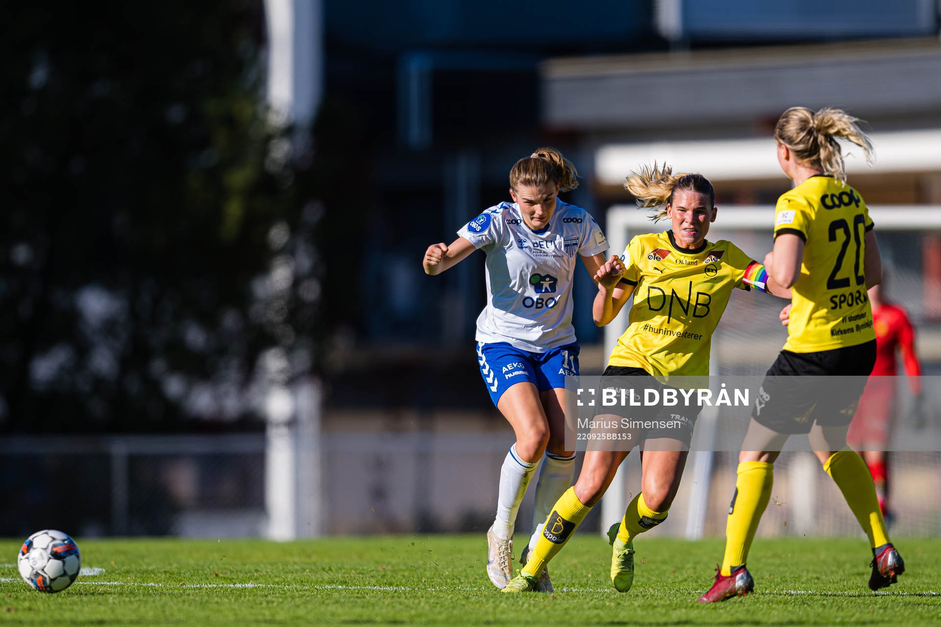 Julie Elise Hoff Klæboe of Kolbotn and Klara Kristina Rybrink of LSK Kvinner during the Toppserien football match between Kolbotn and LSK Kvinner on September 25, 2022 in Oslo.