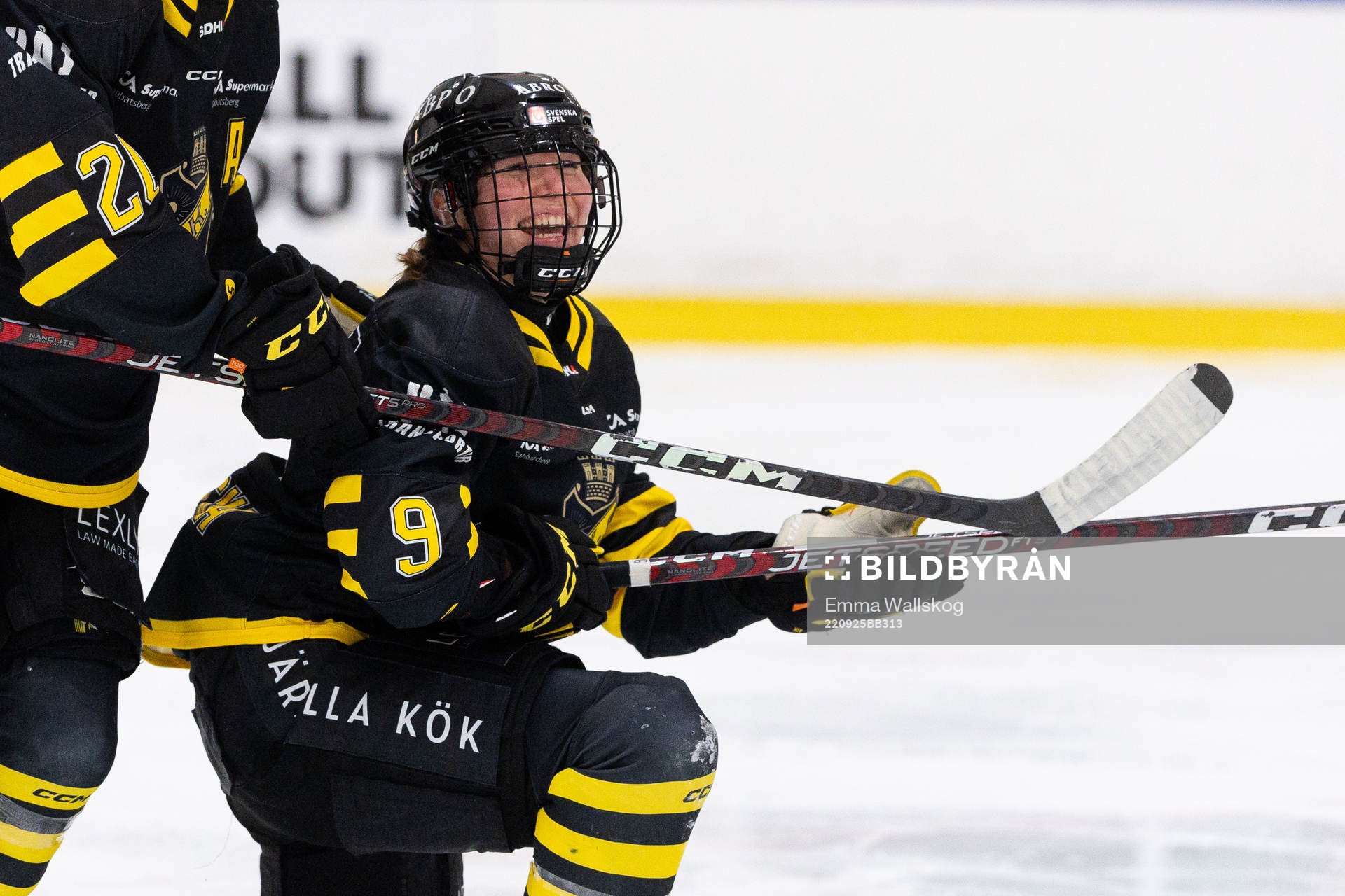 AIKs Rebeka Sadecka jublar