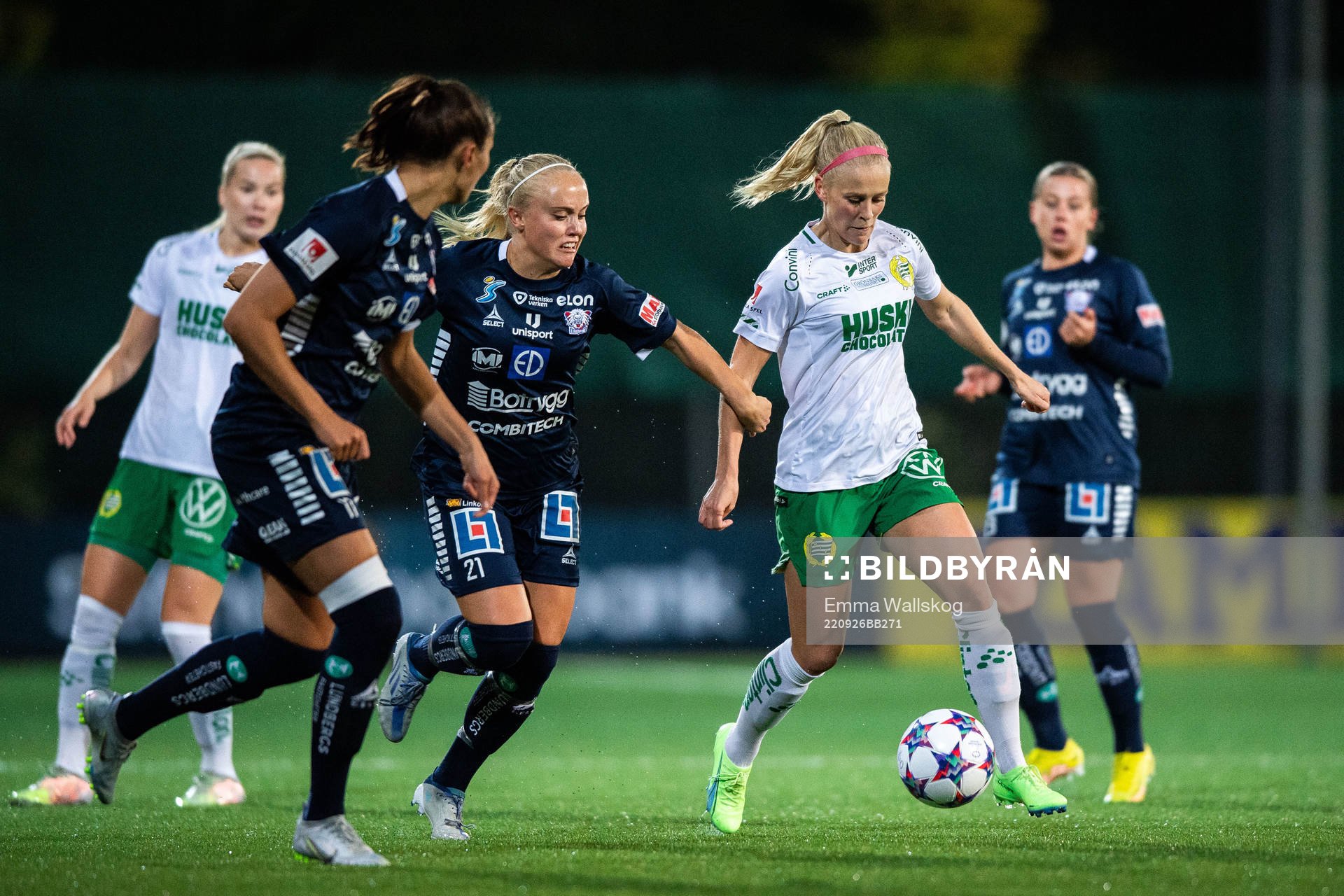 Linköpings Alva Selerud och Hammarbys Adelina Engman