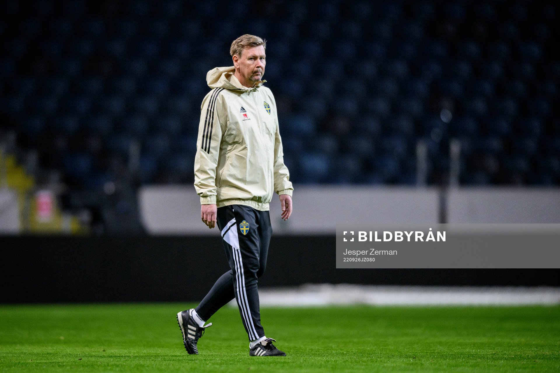 Assistant coach Peter Wettergren