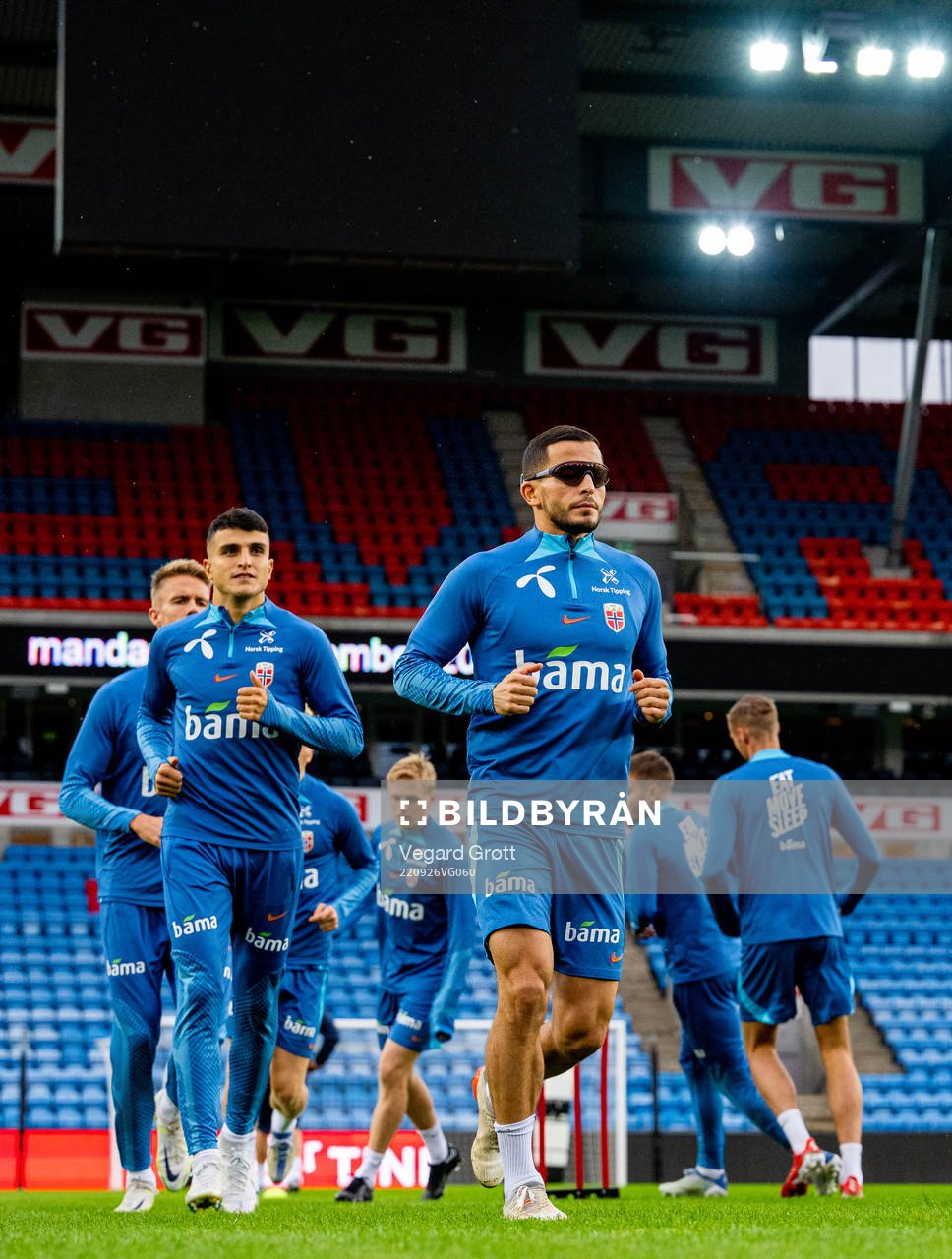 Mohamed Elyounoussi and Omar Elabdellaoui of the Norwegian