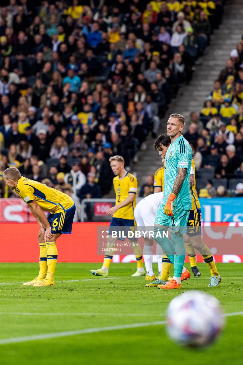 Goalkeeper Robin Olsen of Sweden looks dejected