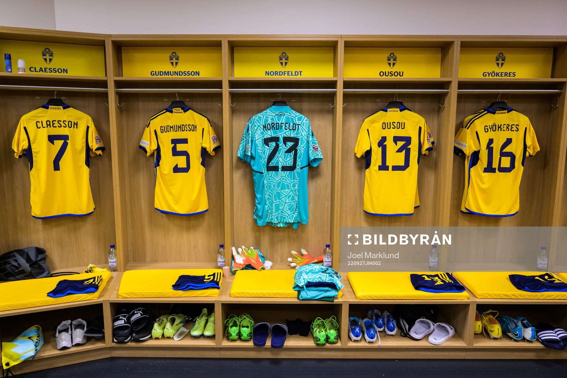 Jerseys of Viktor Claesson, Gabriel Gudmundsson, Kristoffer