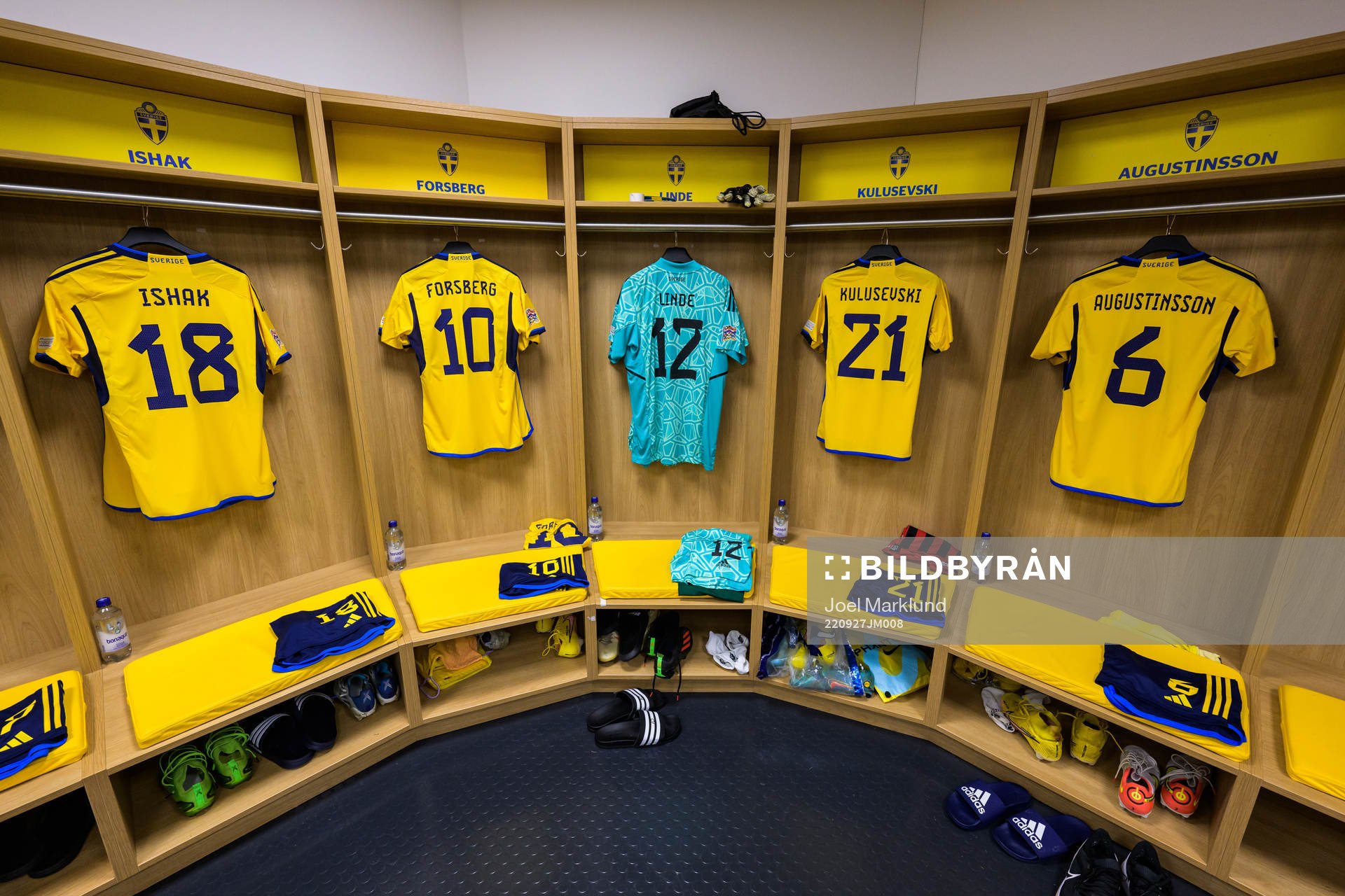 Jerseys of Mikael Ishak, Emil Forsberg, Andreas Linde,