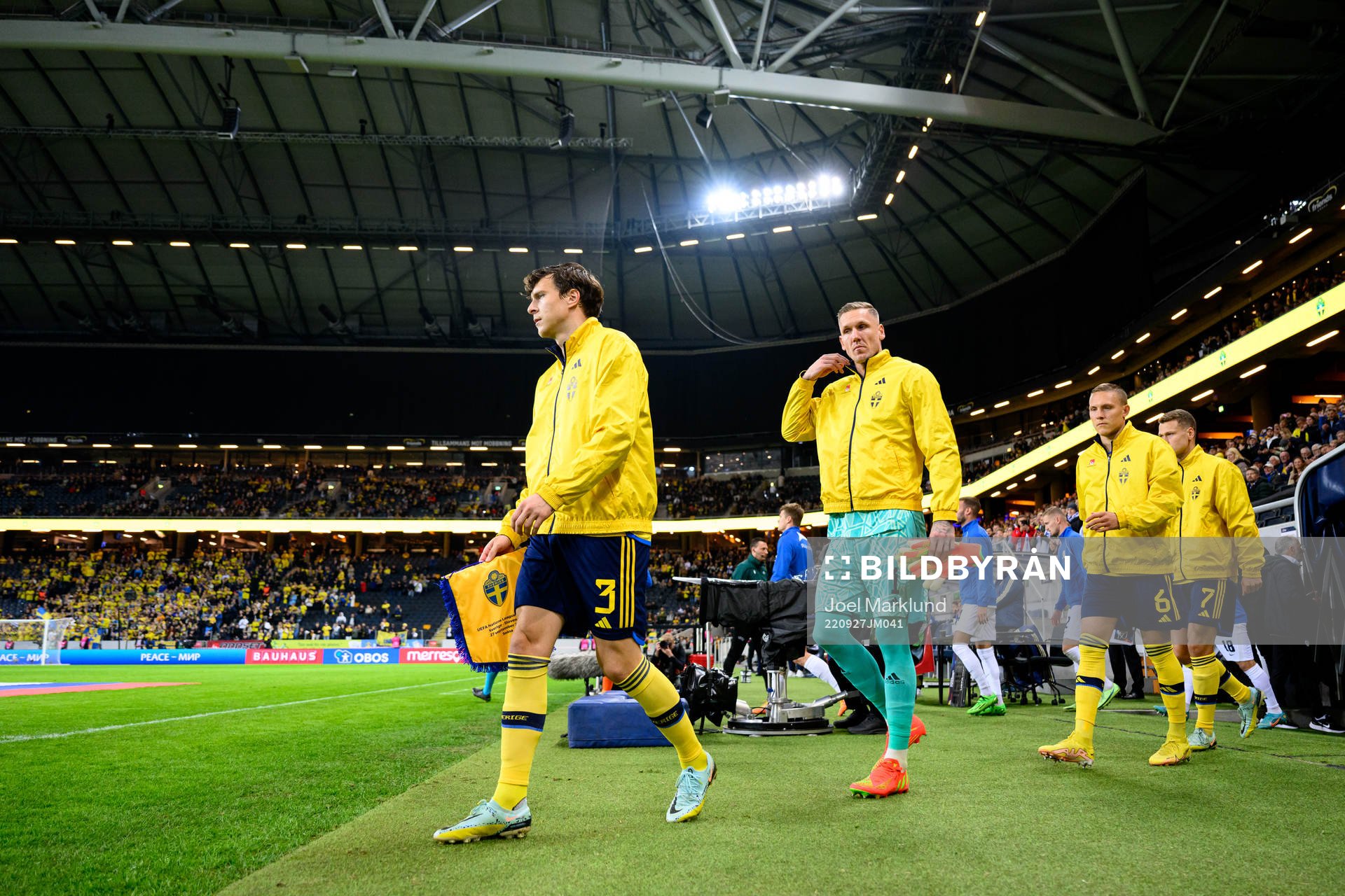 Victor Nilsson Lindelöf, goalkeeper Robin Olsen, Ludwig