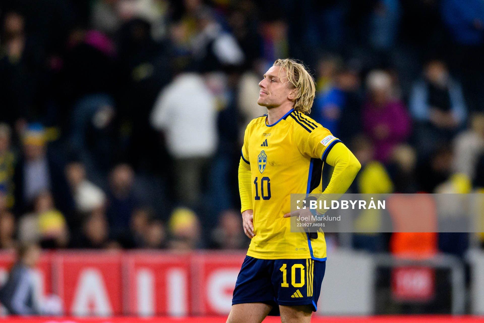 Emil Forsberg of Sweden looks dejected