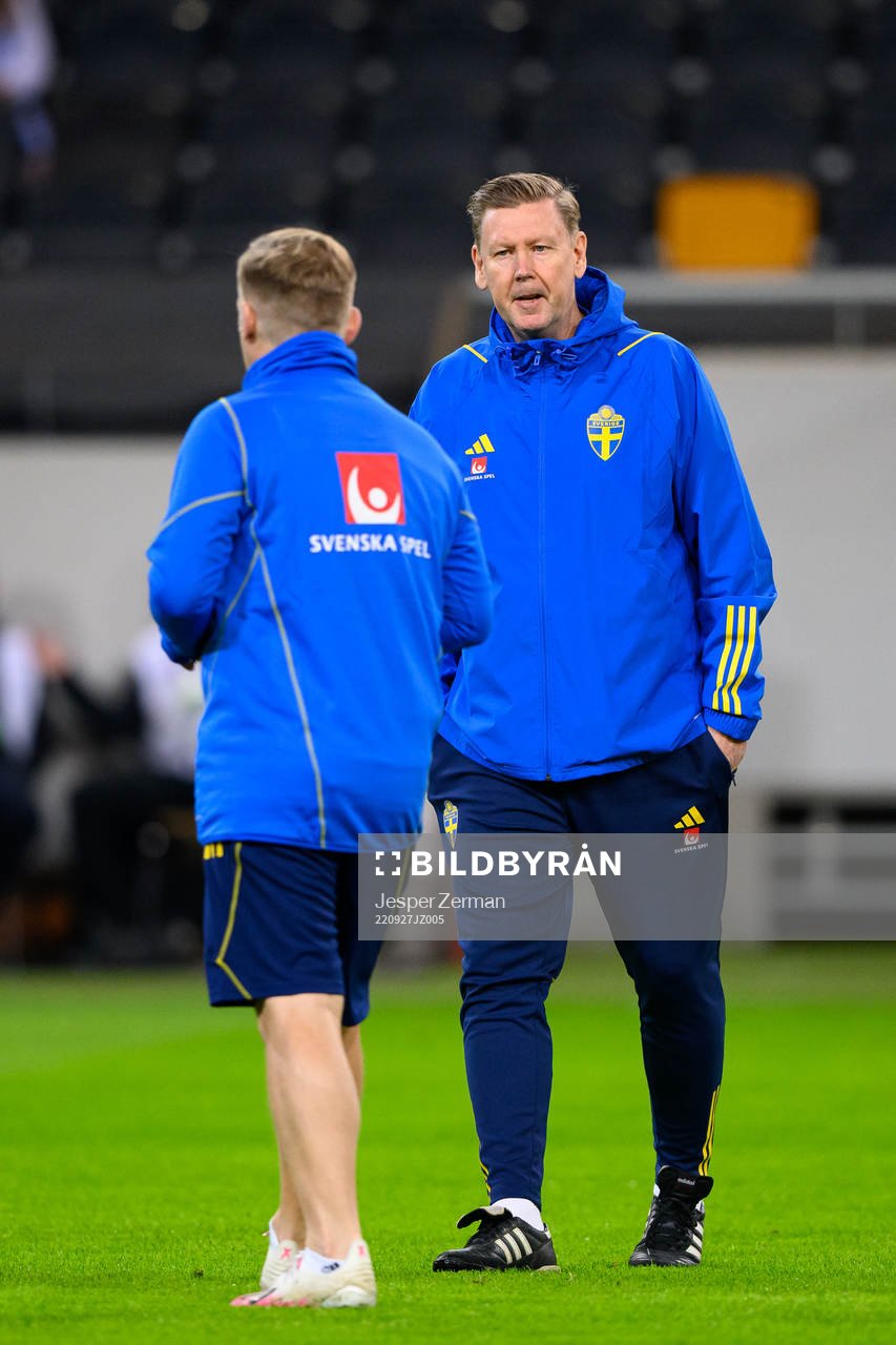 Assistant coach Peter Wettergren of Sweden