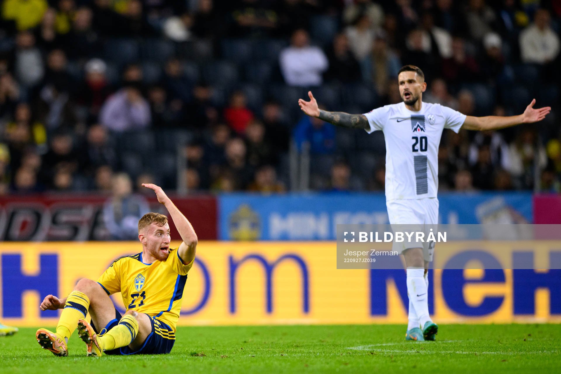 Dejan Kulusevski of Sweden reacts