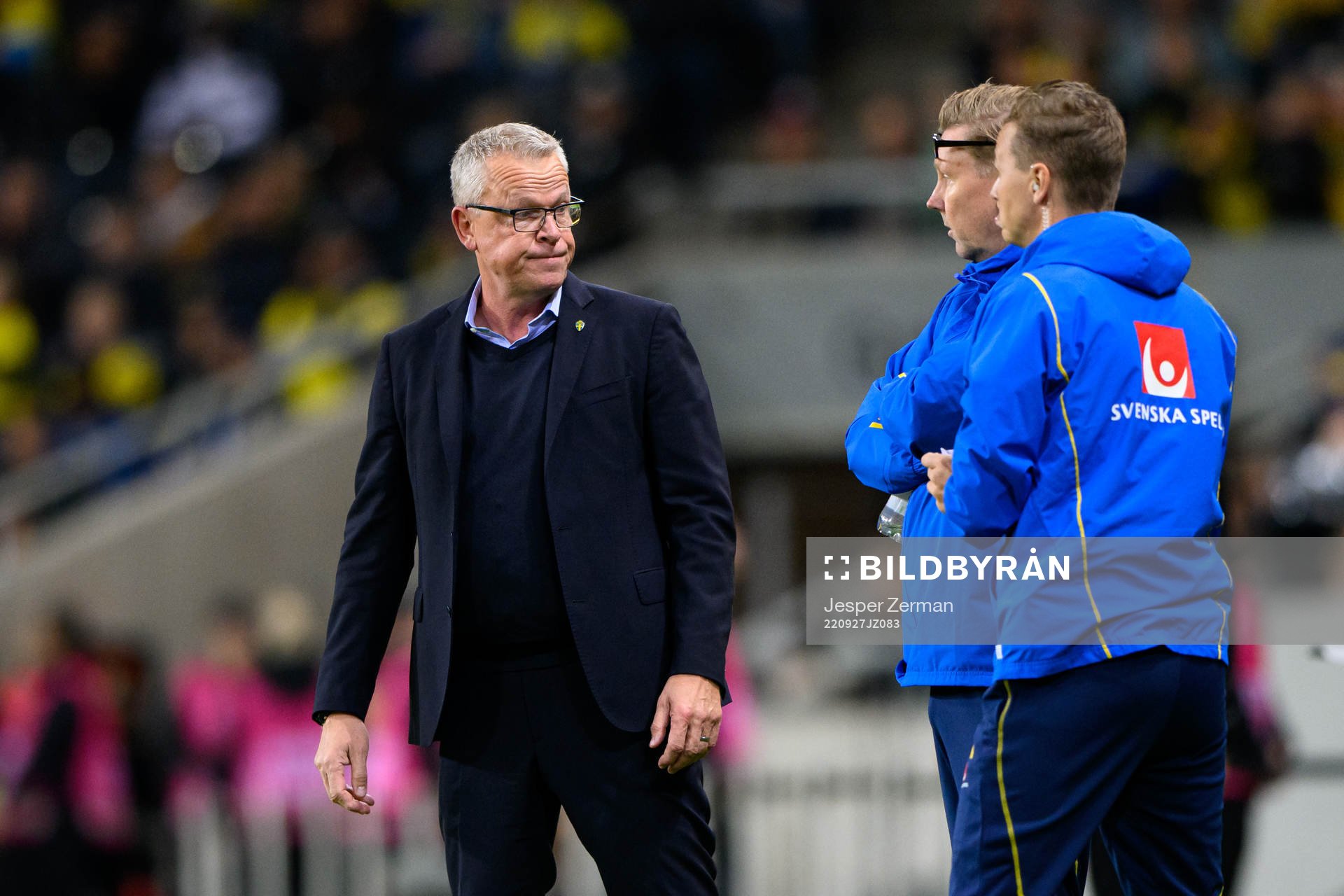 Head coach Janne Andersson, Assistant coach Peter