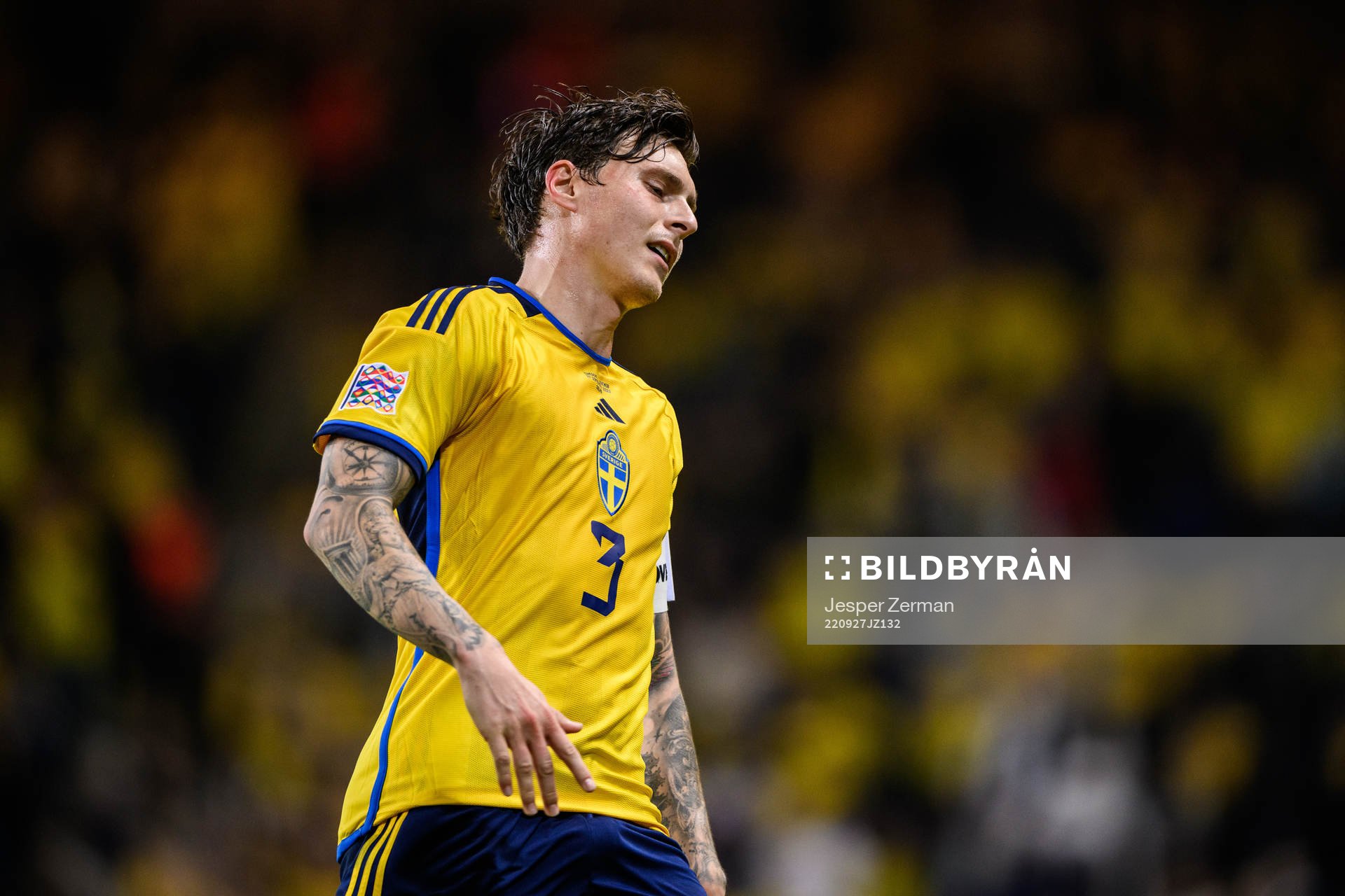 Victor Nilsson Lindelöf of Sweden looks dejected
