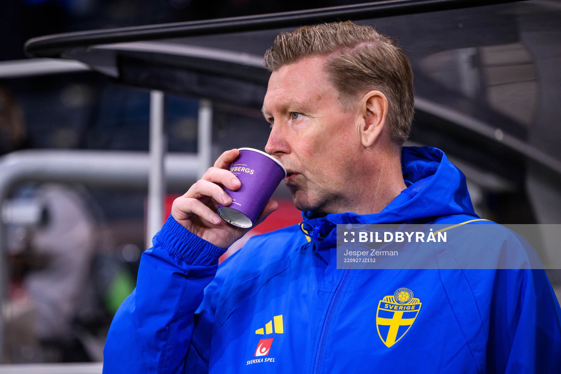 Assistant coach Peter Wettergren of Sweden