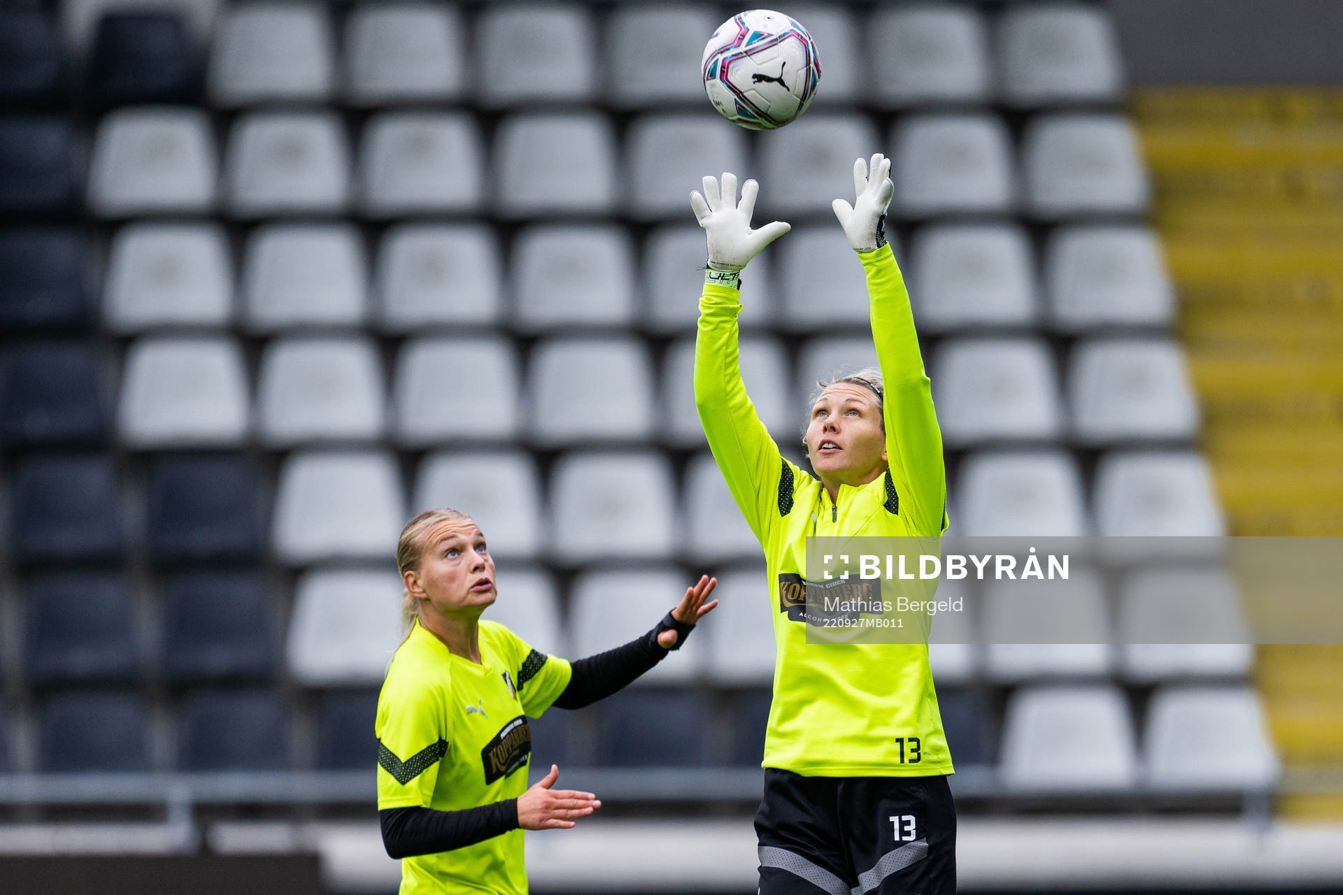Stine Larsen and goalkeeper Jennifer Falk